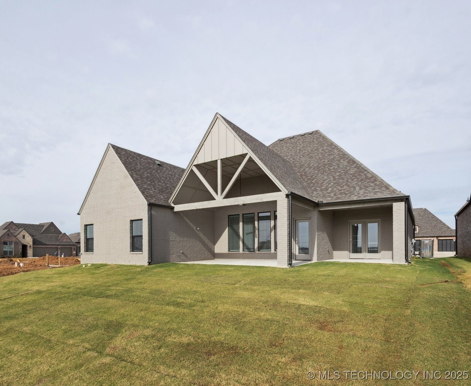 2719 W Van Buren Court Property Photo 37