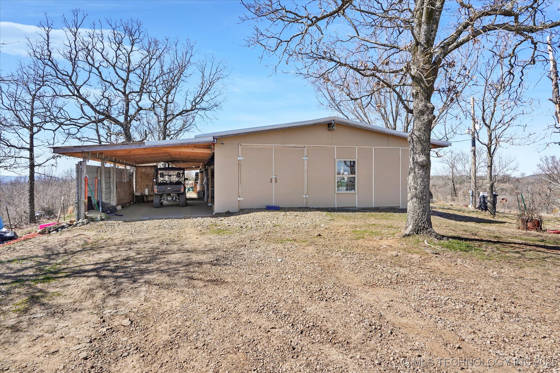 40646 S Hwy 26 E D Property Photo 3