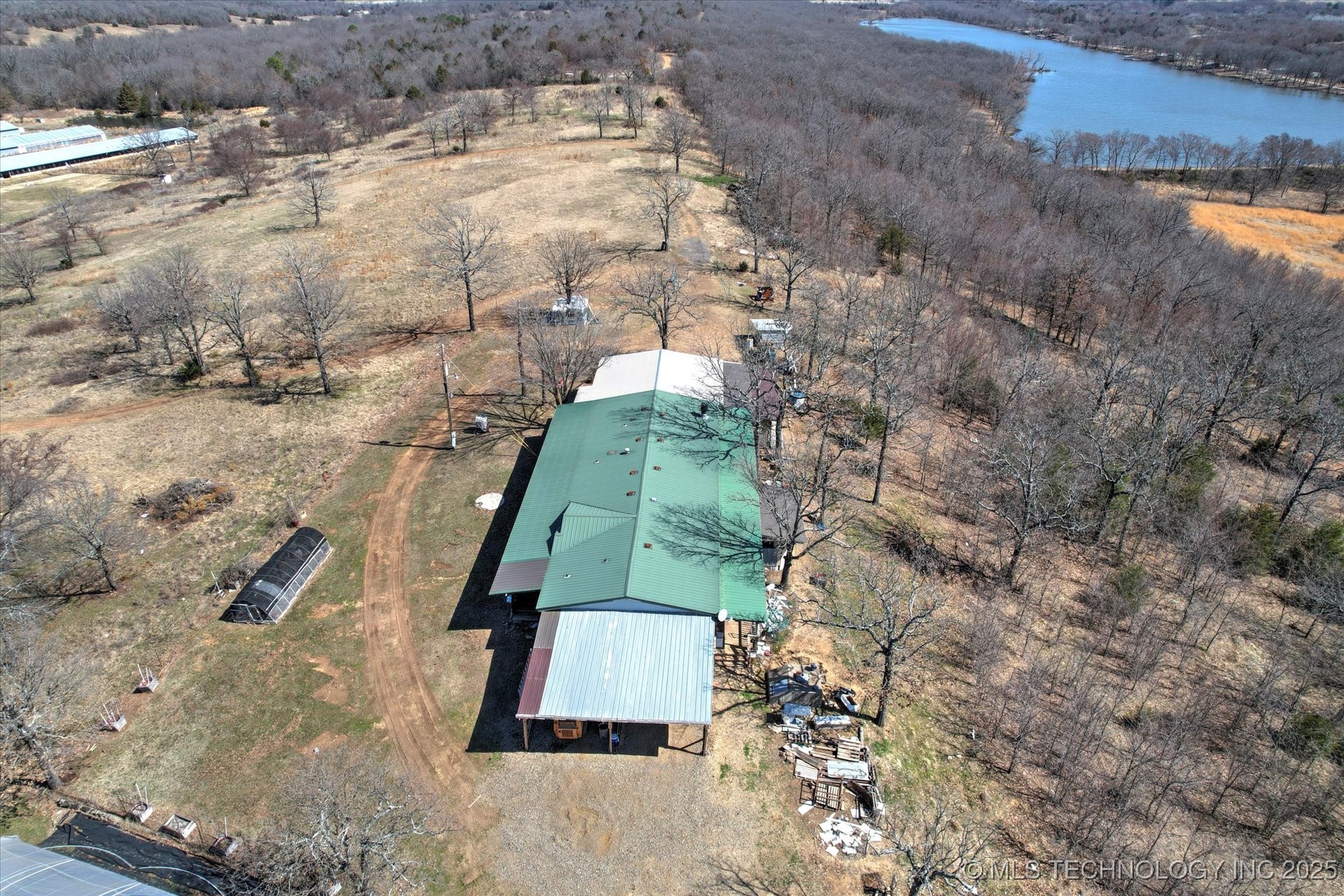 40646 S Hwy 26 E D Property Photo 5