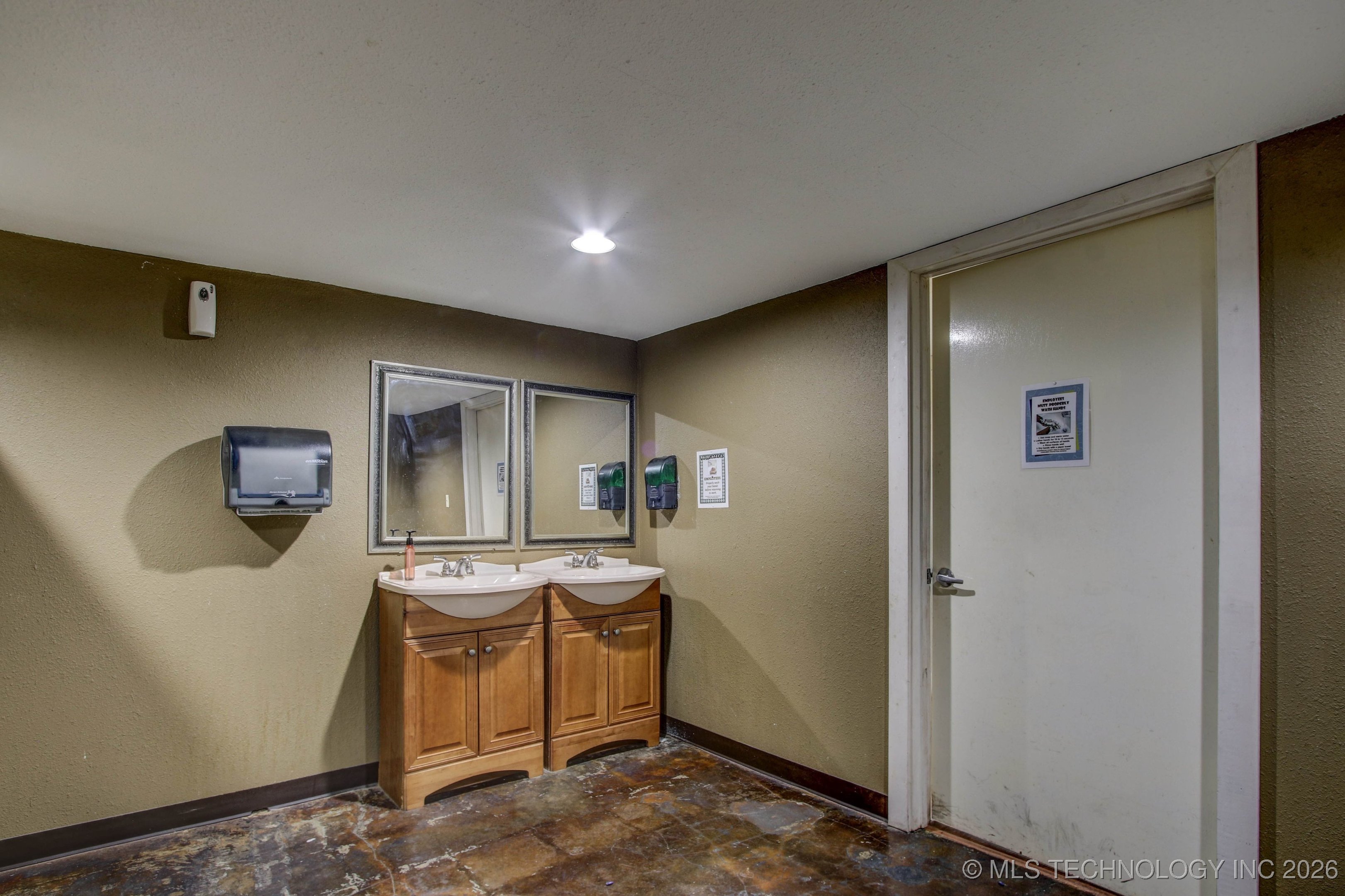 306 Don Tyler Street Property Photo 33