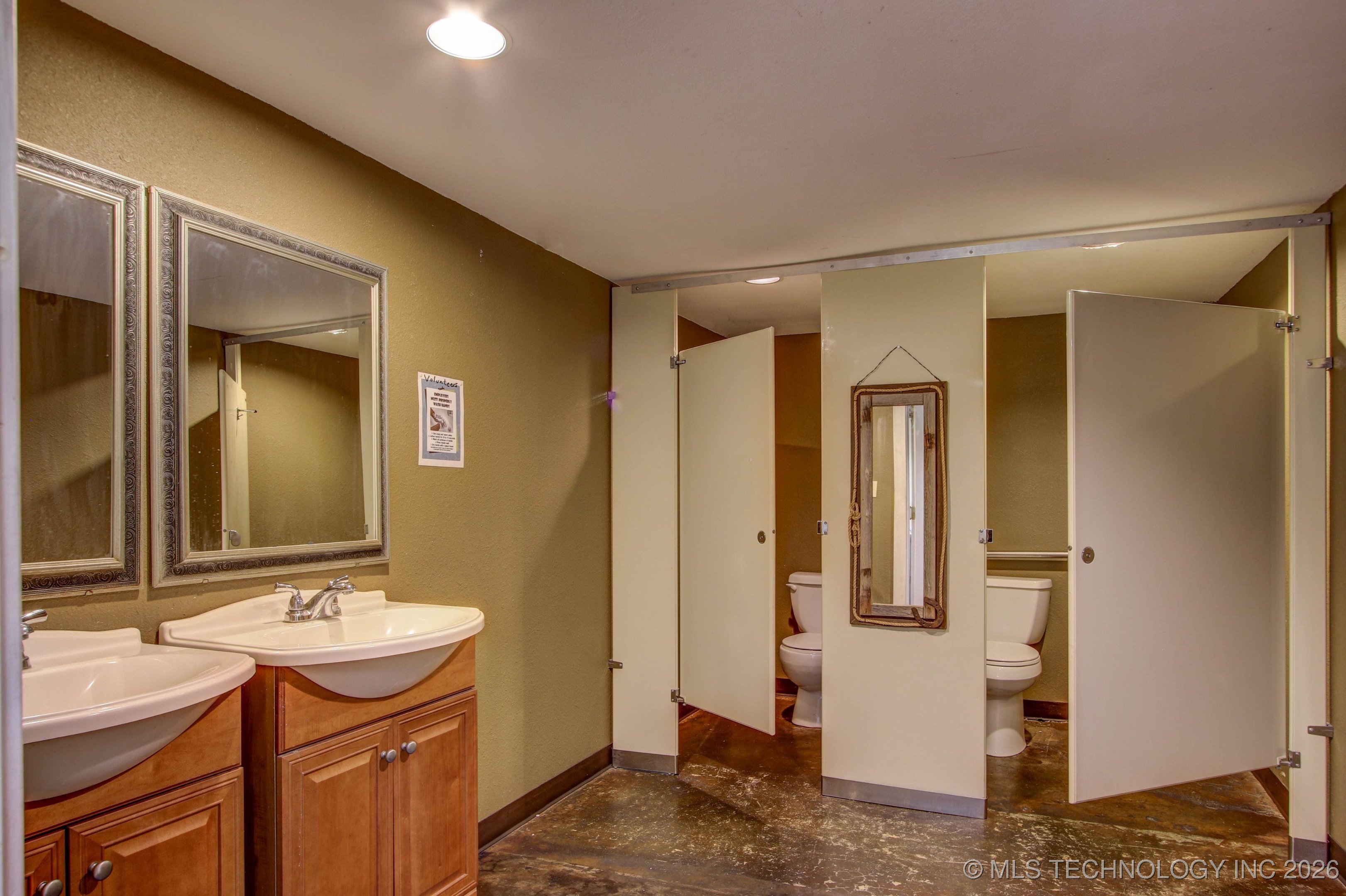 306 Don Tyler Street Property Photo 34