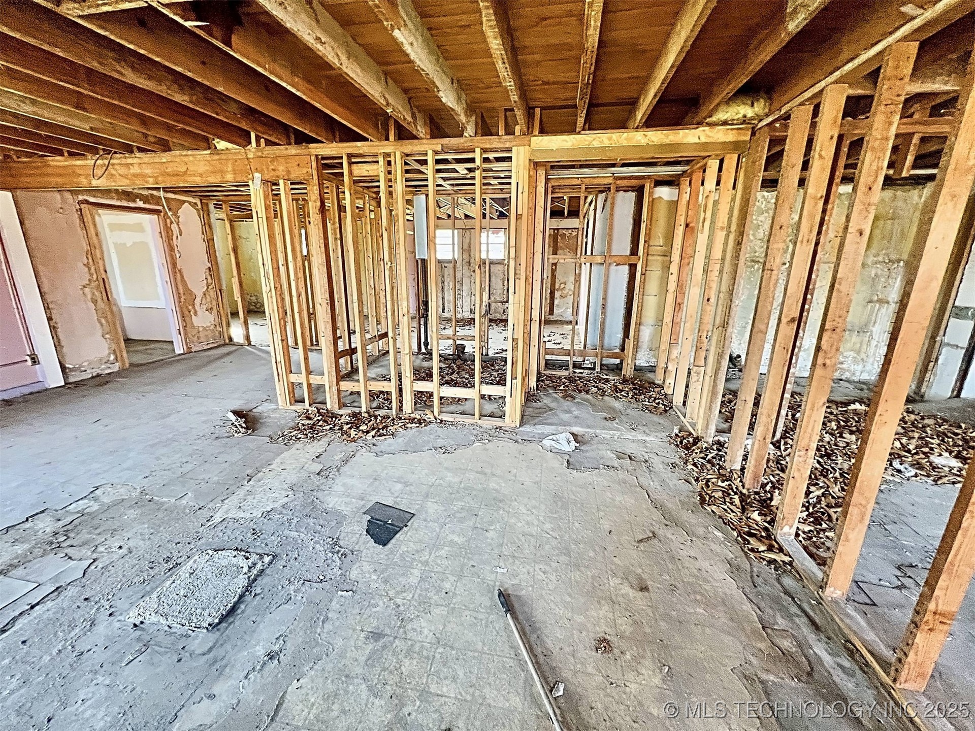 116 W Morgan Street Property Photo 11