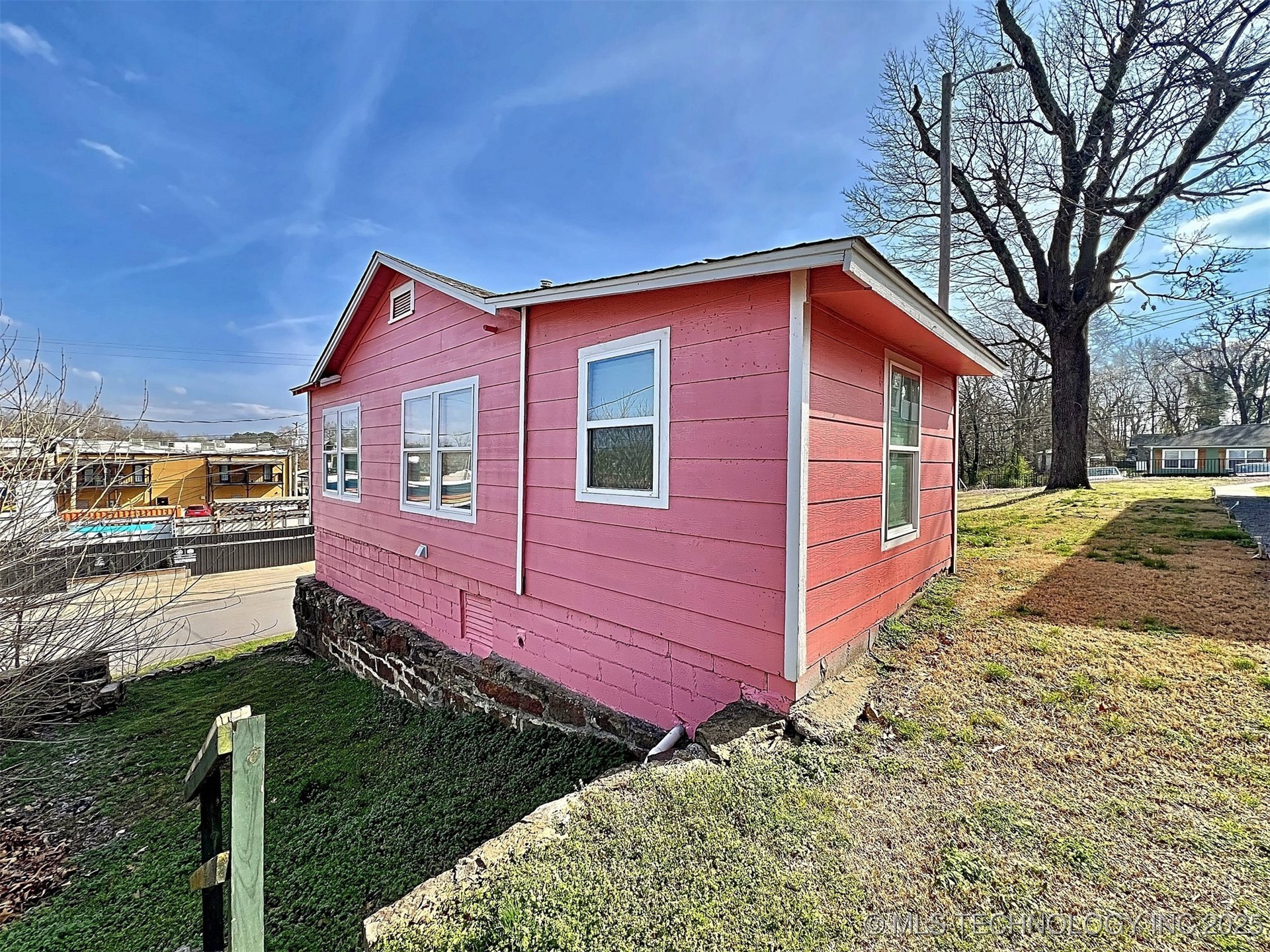 116 W Morgan Street Property Photo 17