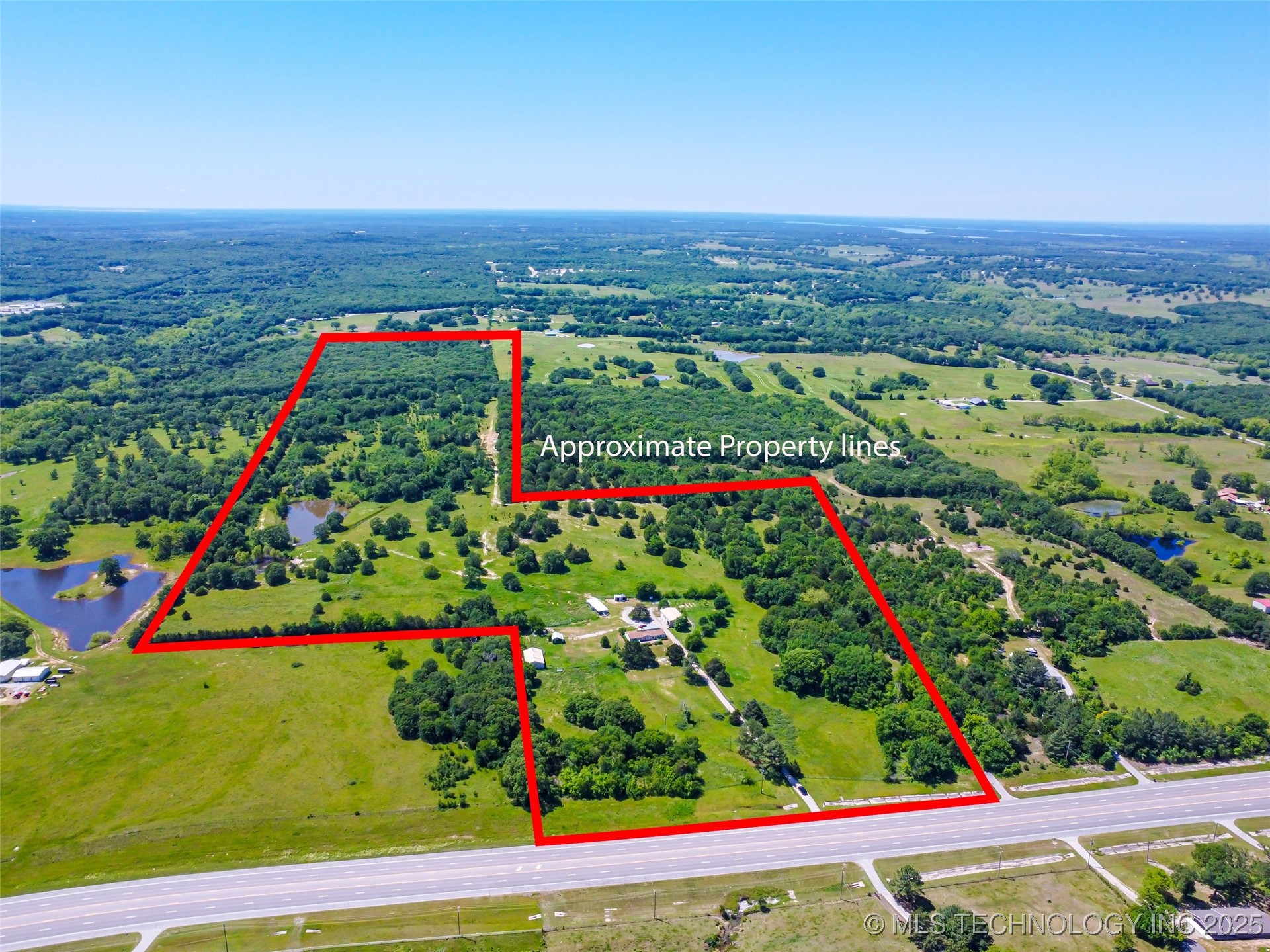 6389 State Highway 199 Property Photo 3