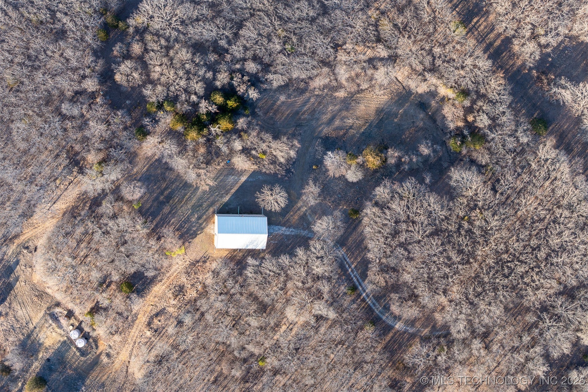 120 N 160 Road Property Photo 18