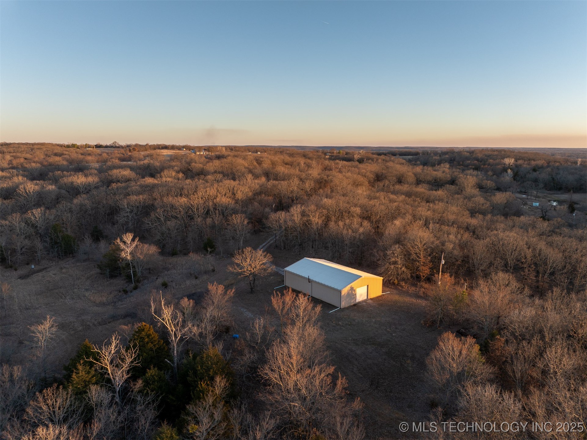 120 N 160 Road Property Photo 20