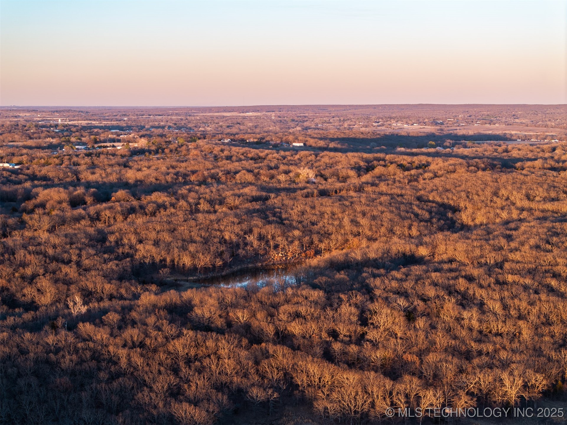 120 N 160 Road Property Photo 41