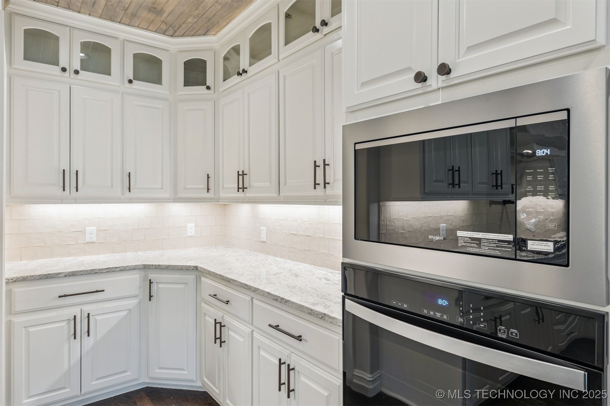 712 E 149th Street S Property Photo 8