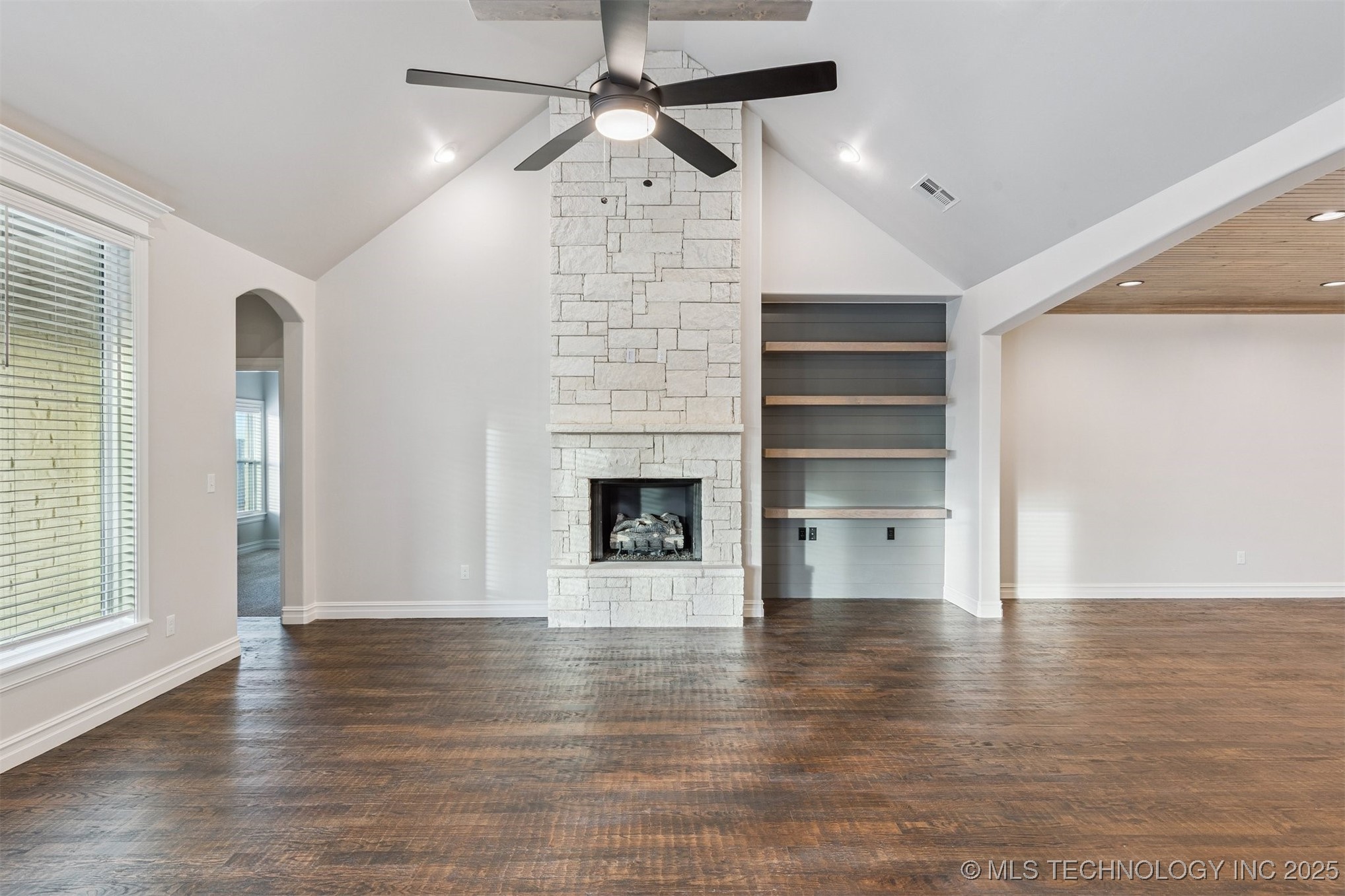 712 E 149th Street S Property Photo 12