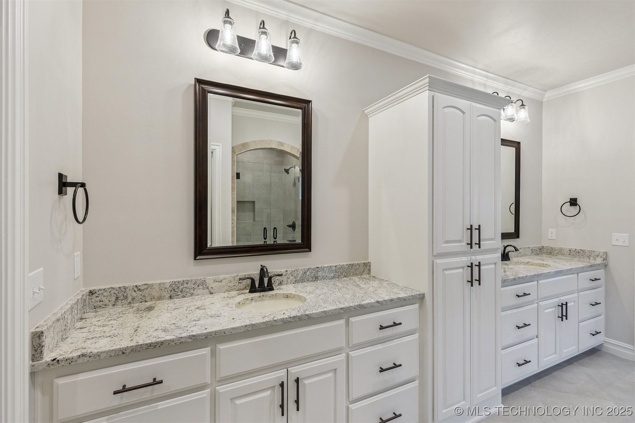 712 E 149th Street S Property Photo 21