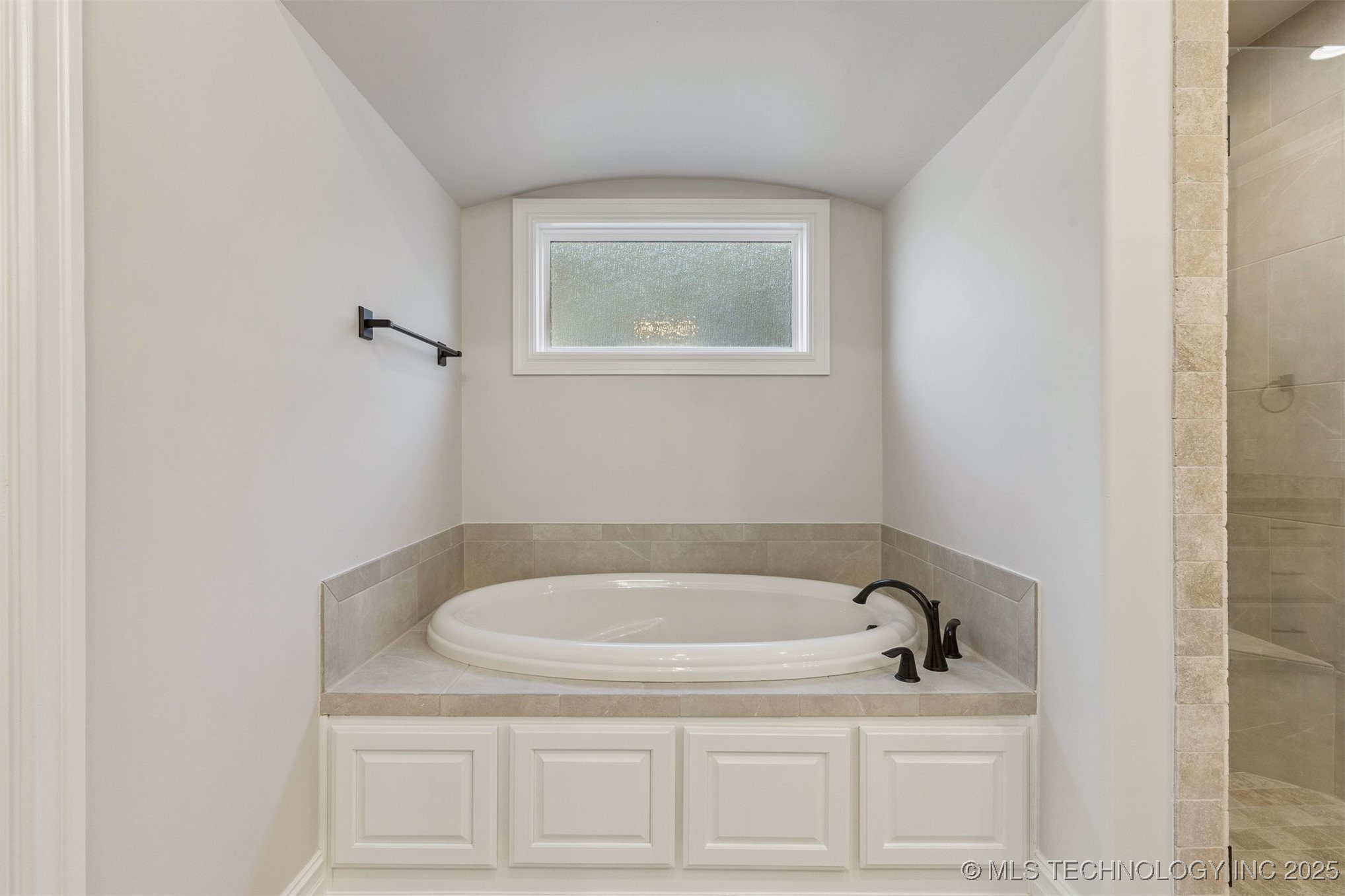 712 E 149th Street S Property Photo 23