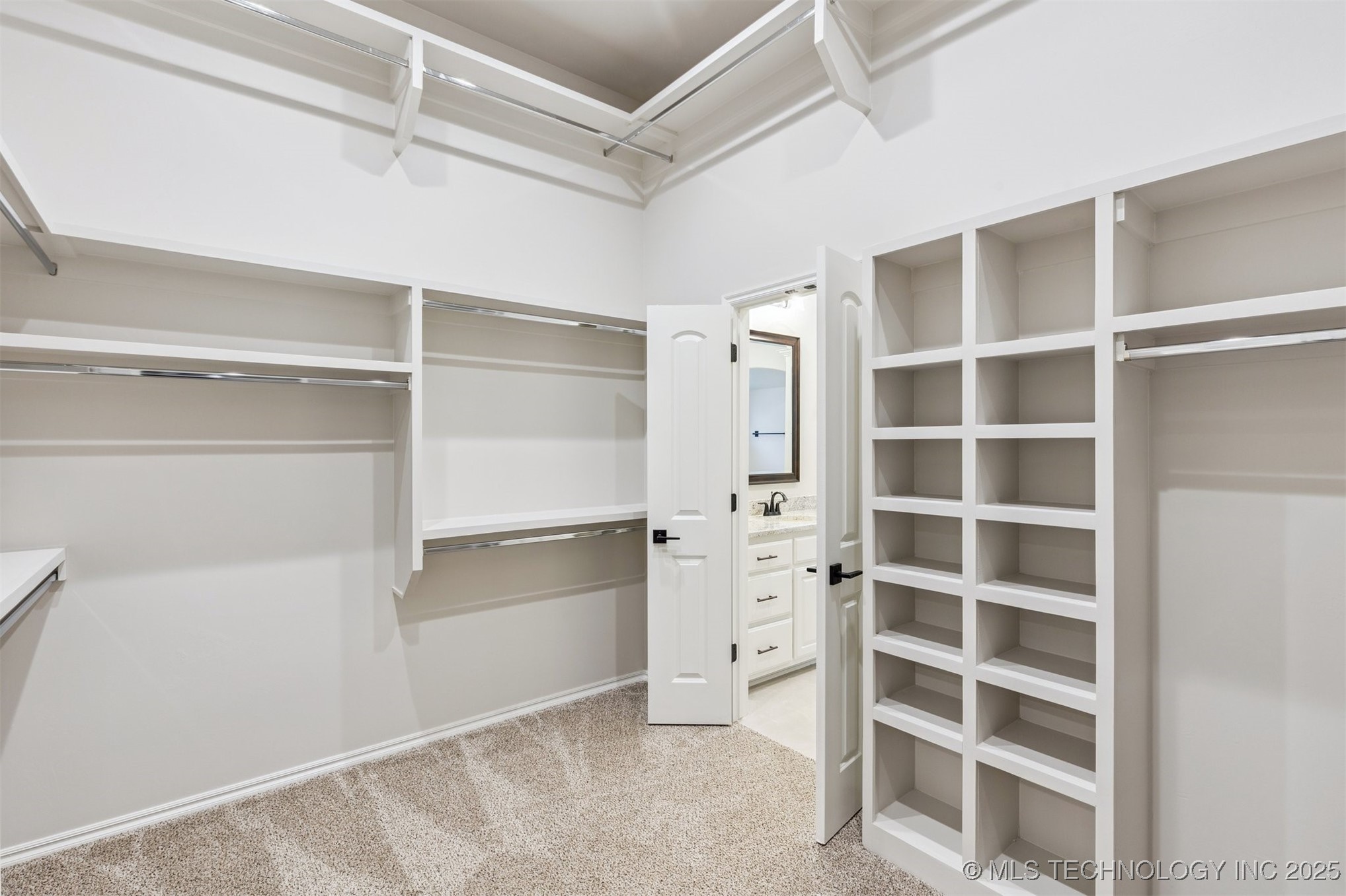 712 E 149th Street S Property Photo 25