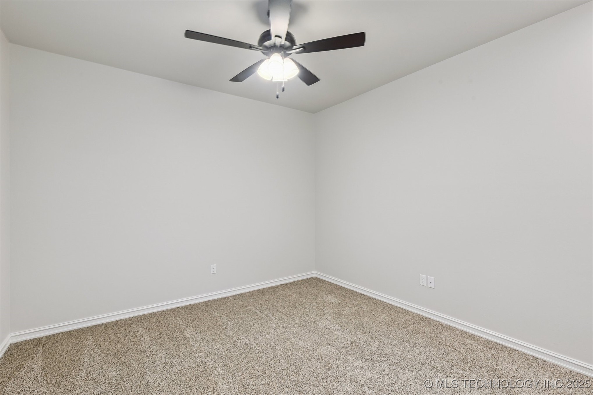 712 E 149th Street S Property Photo 34