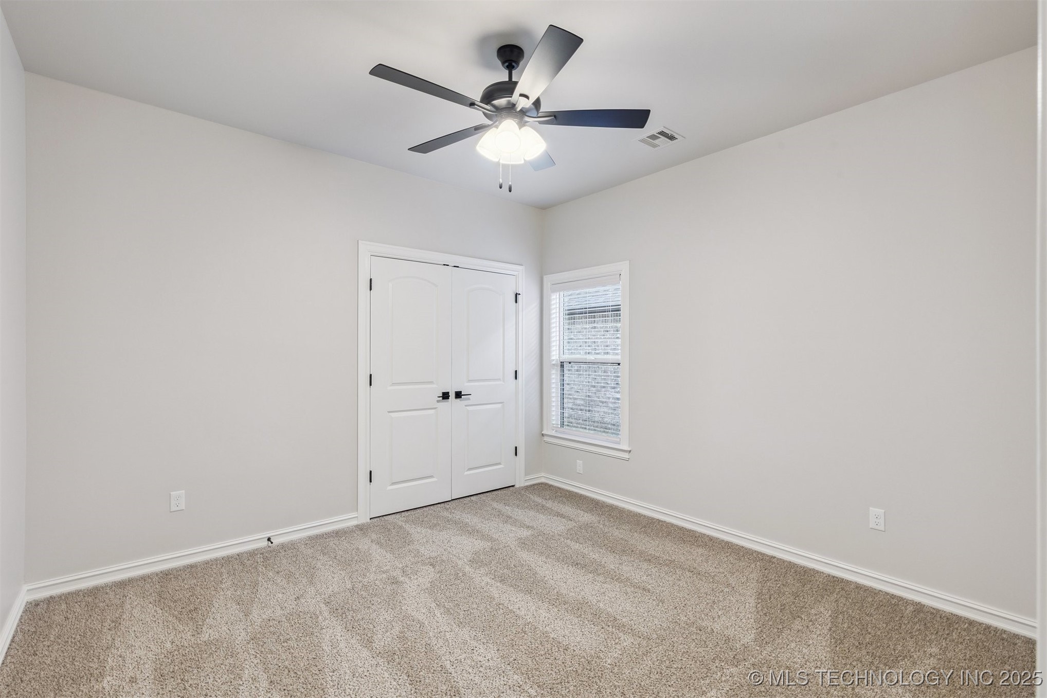 712 E 149th Street S Property Photo 35