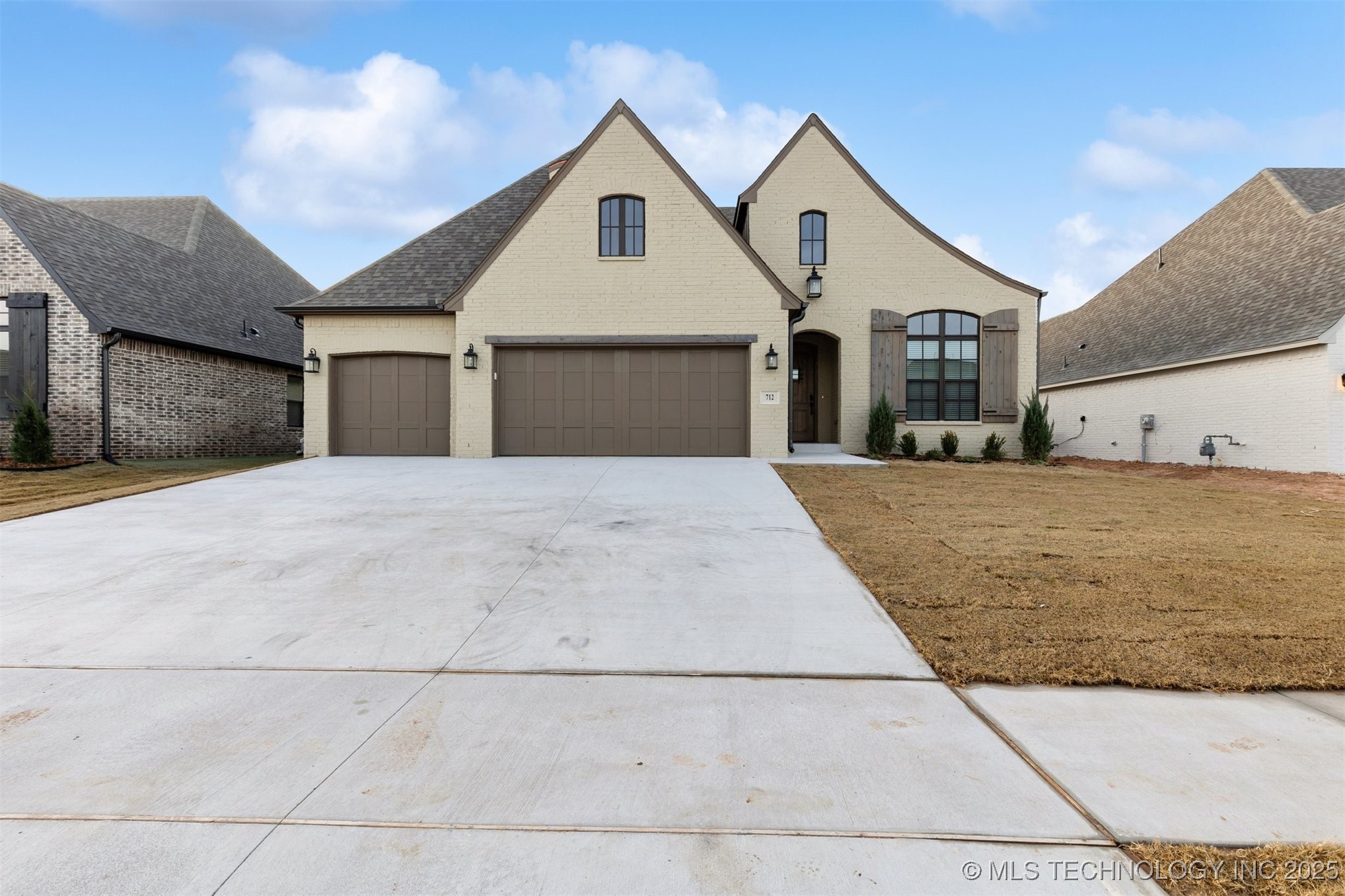 712 E 149th Street S Property Photo 44