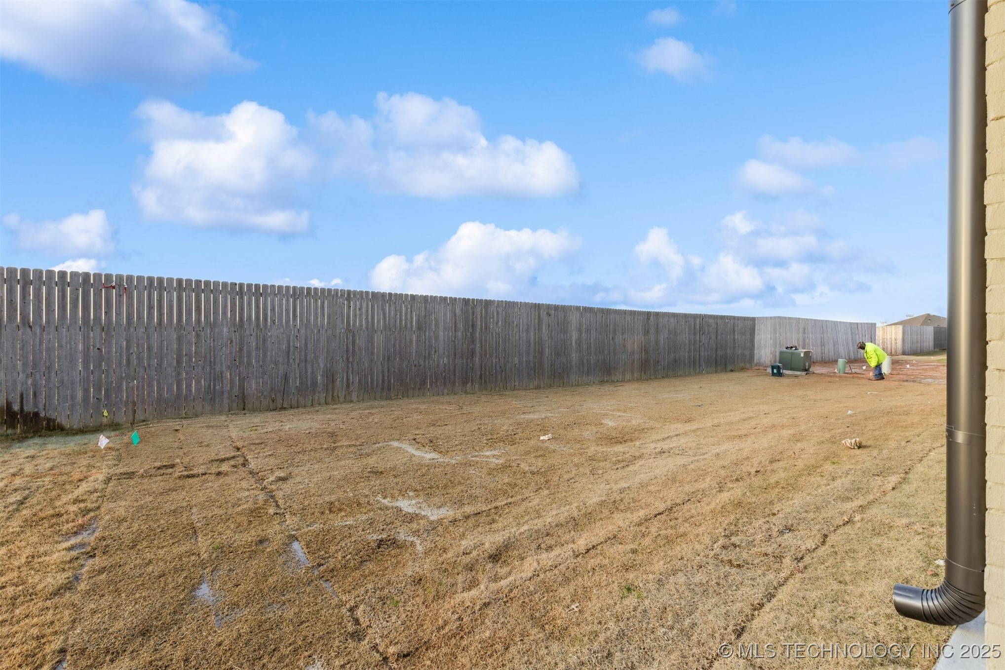 712 E 149th Street S Property Photo 57