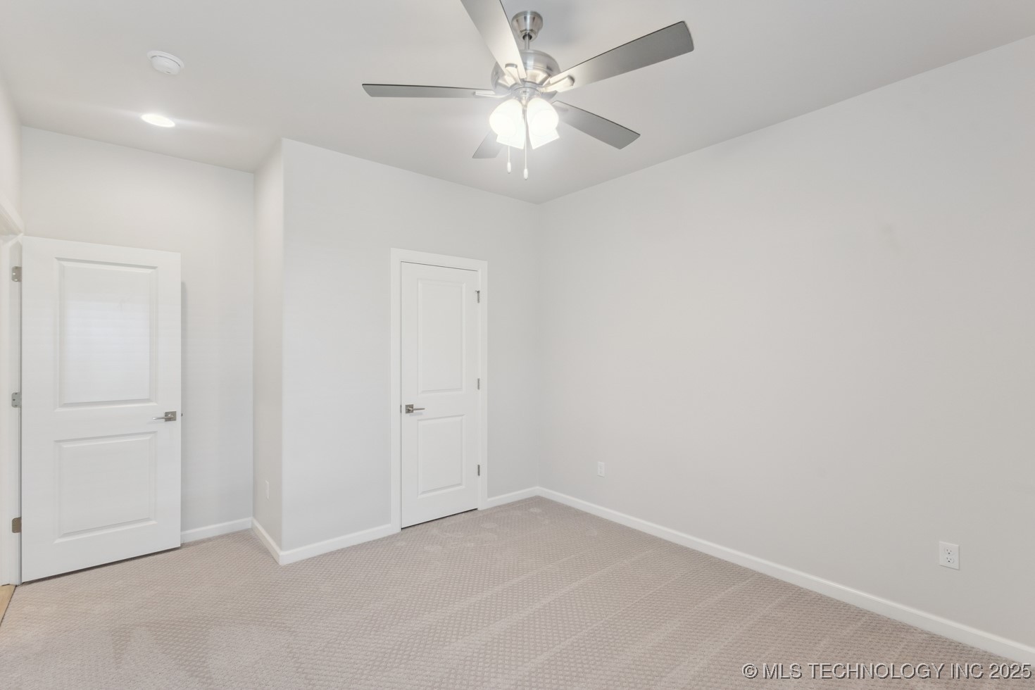 3922 S Dogwood Place Property Photo 8