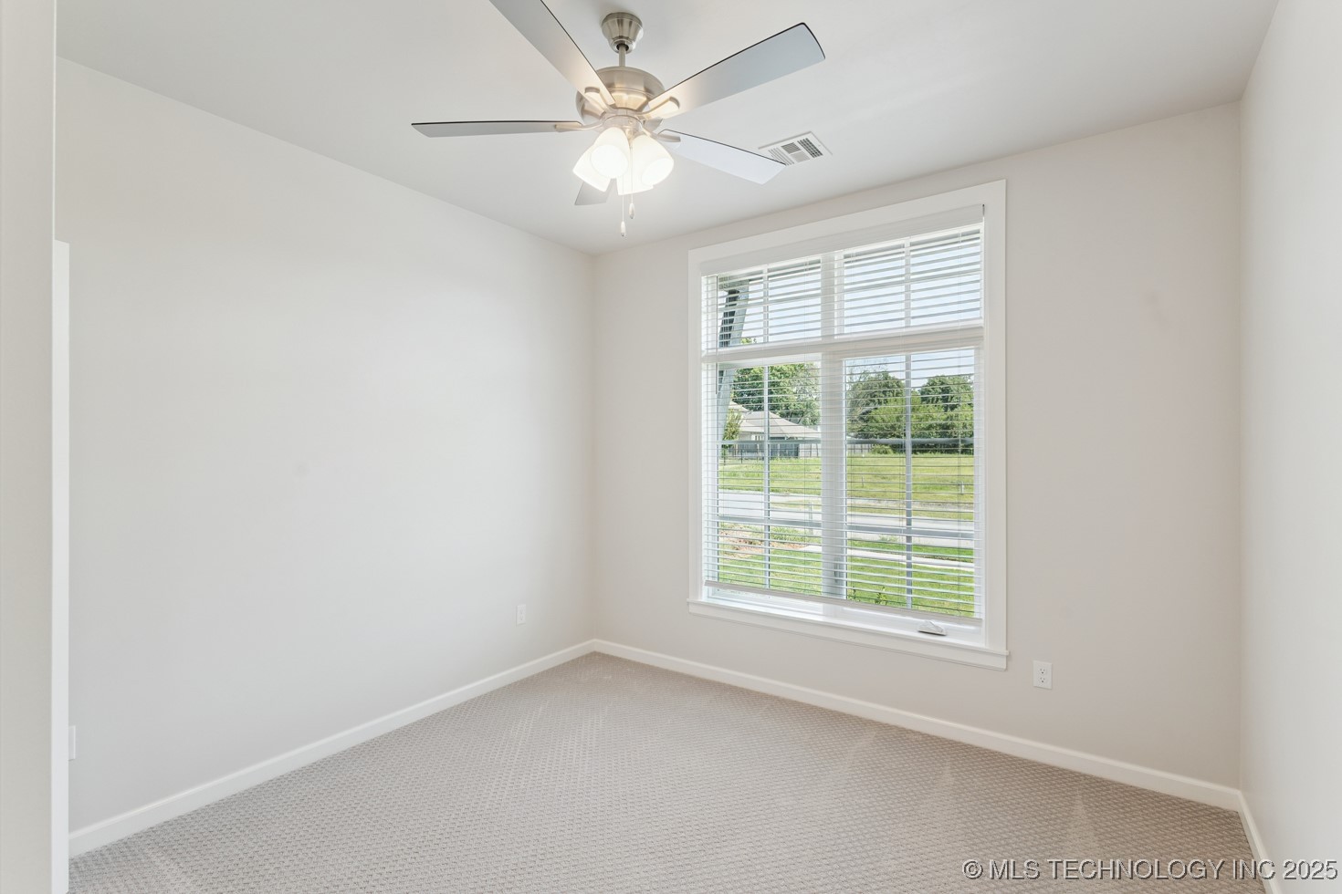 3922 S Dogwood Place Property Photo 9