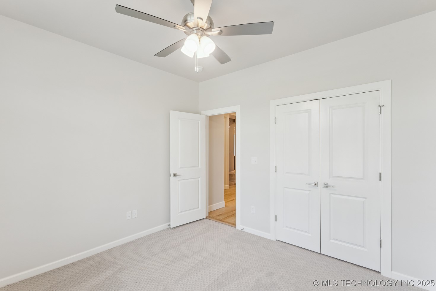 3922 S Dogwood Place Property Photo 11