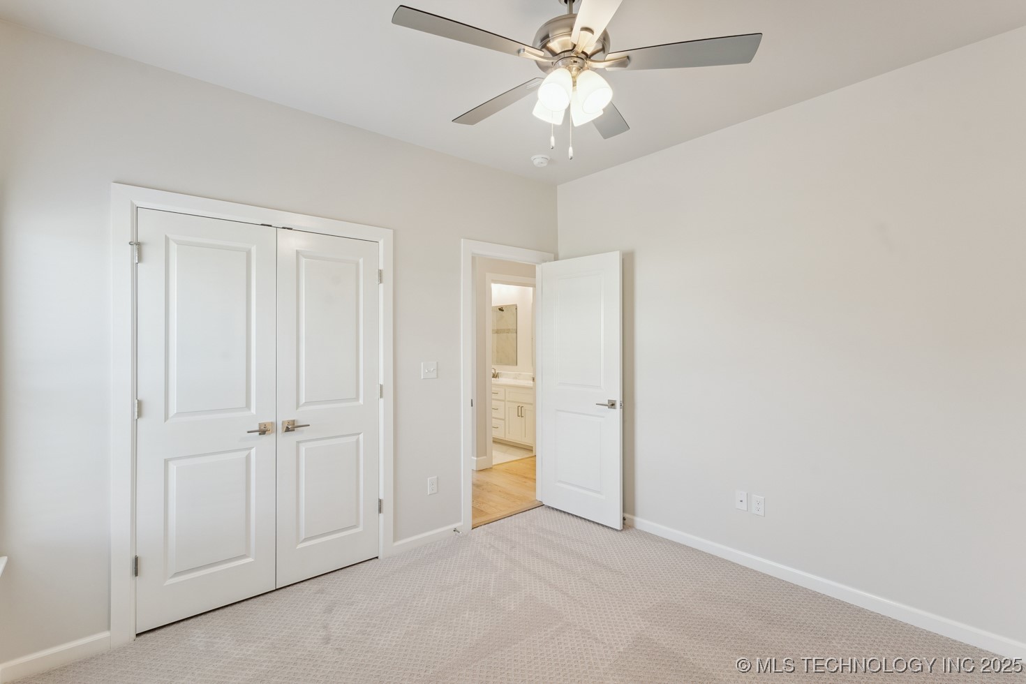 3922 S Dogwood Place Property Photo 15