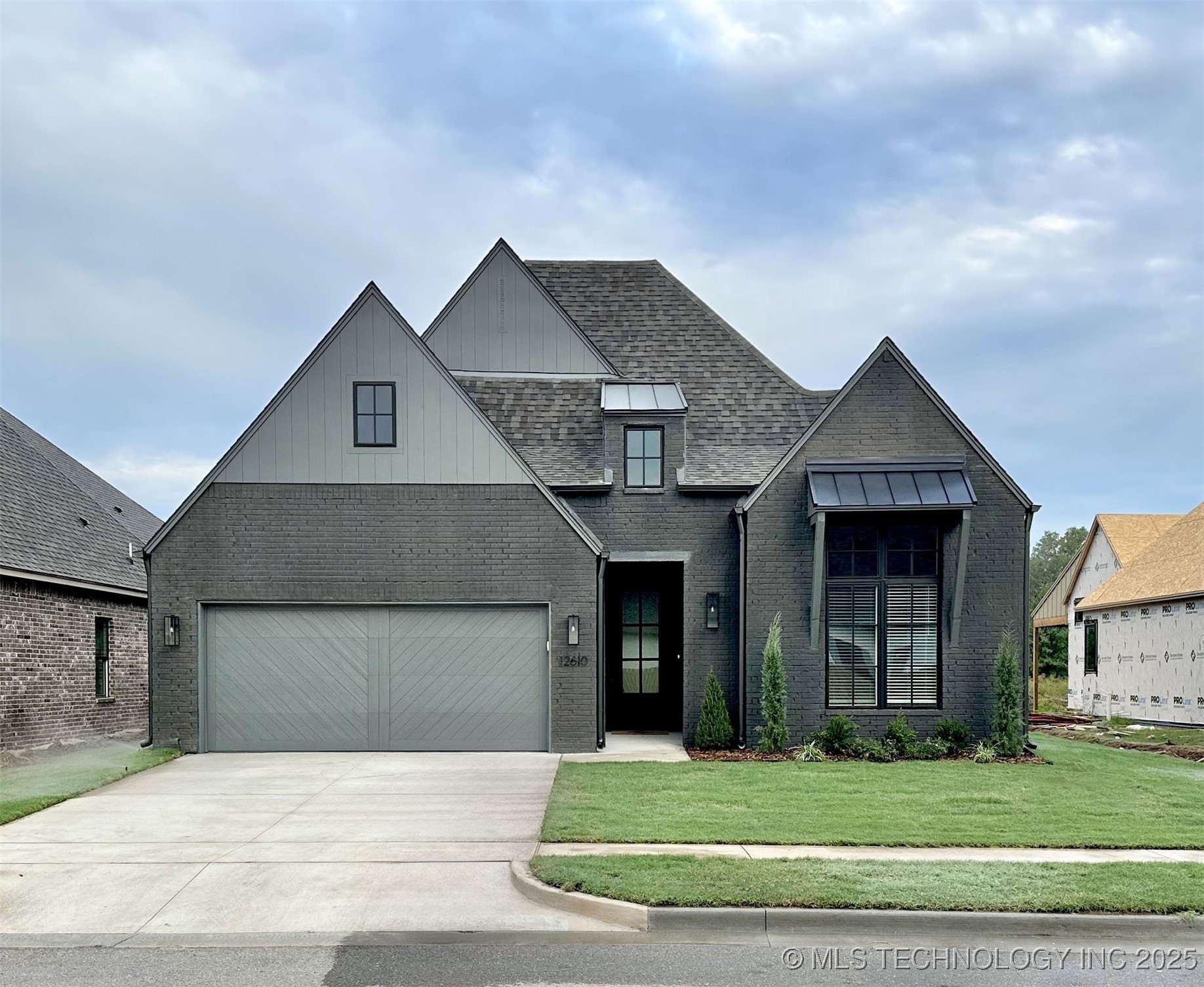 12610 S Darlington Avenue S Property Photo 1