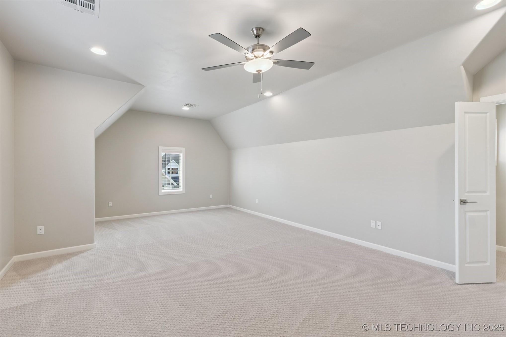 14270 S Evanston Avenue S Property Photo 44