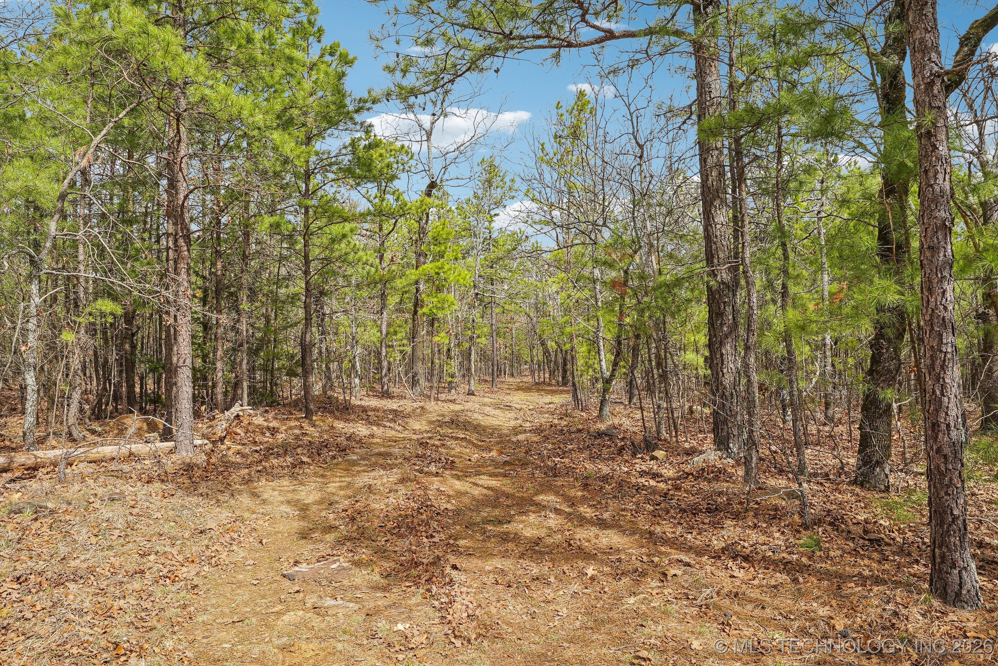 793 Nw 187th Property Photo 7