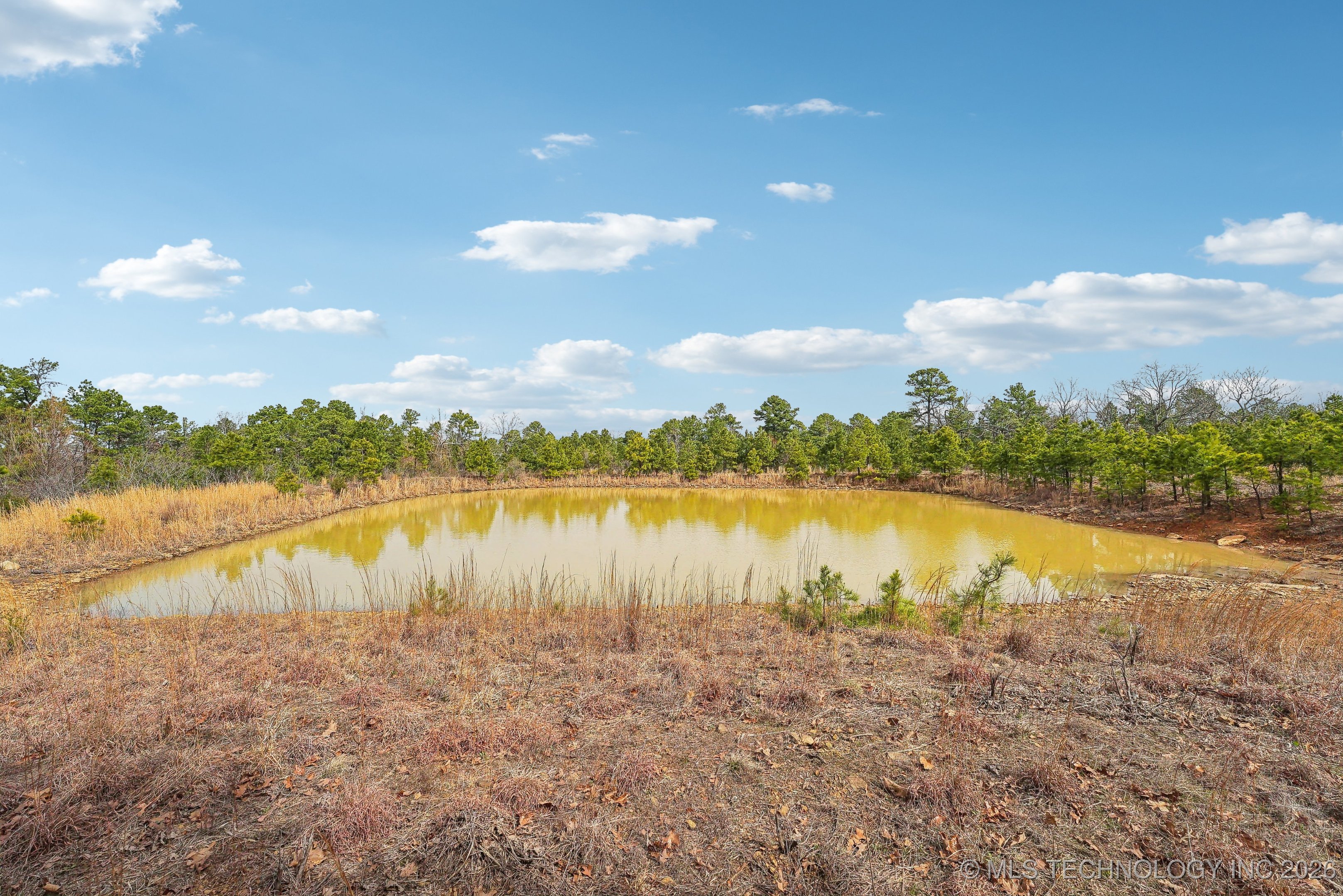 793 Nw 187th Property Photo 9