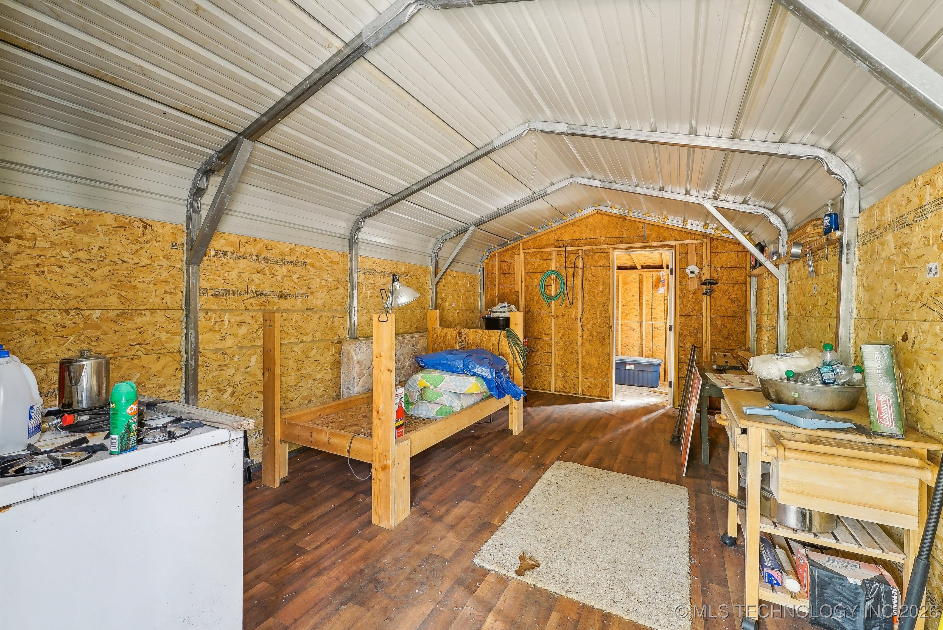 793 Nw 187th Property Photo 11