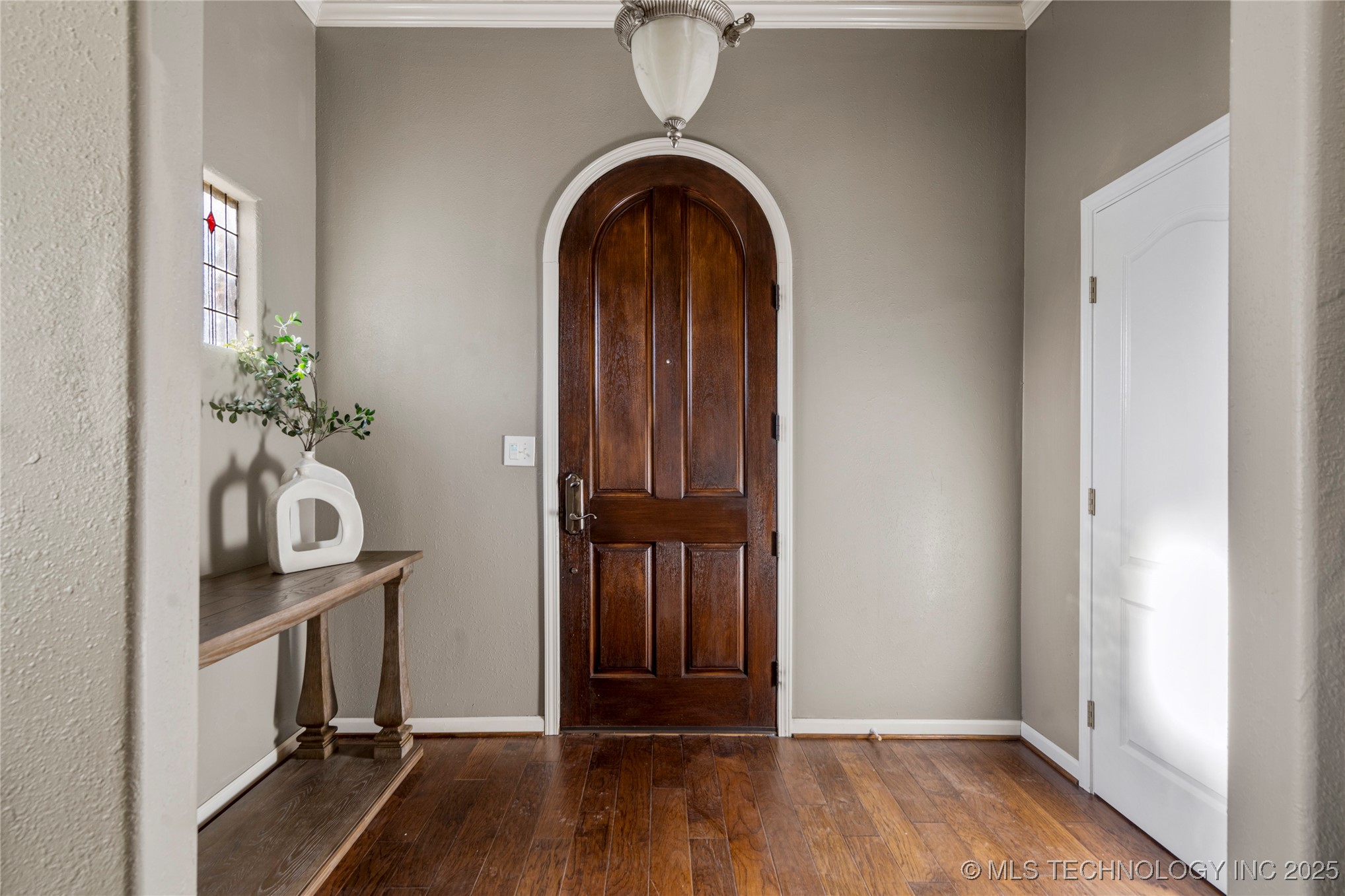 6355 Rockwood North Circle Property Photo 7