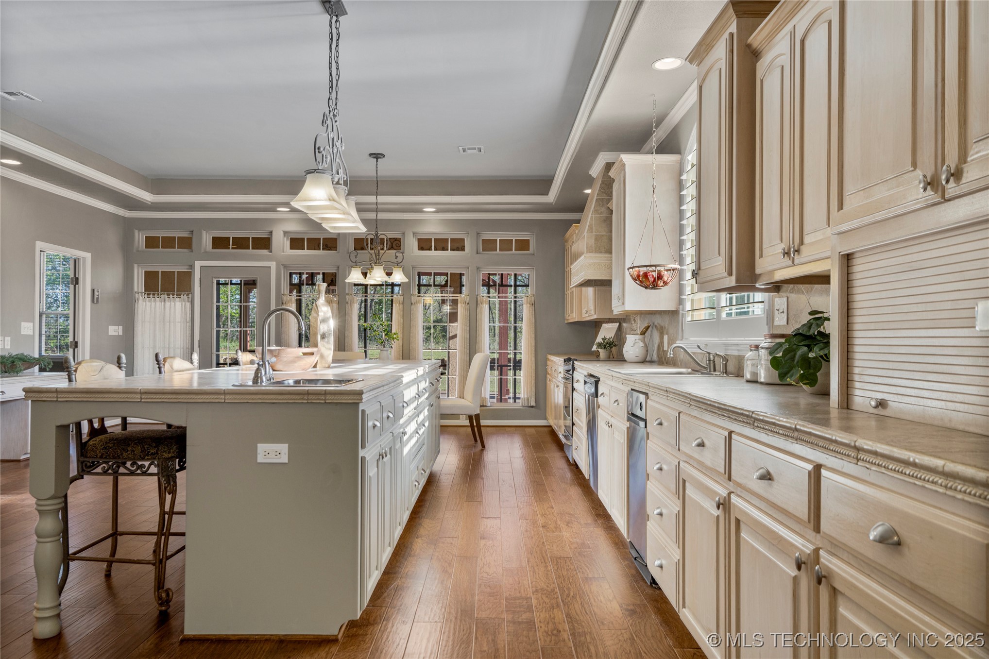 6355 Rockwood North Circle Property Photo 18