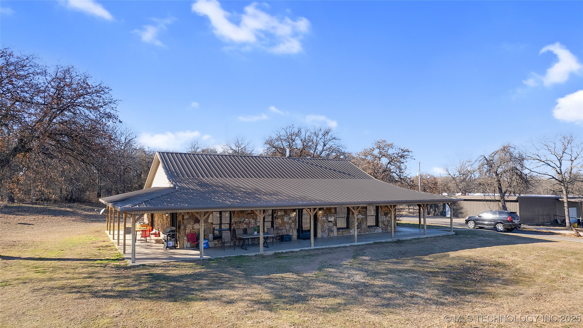 30876 Highway 74 Property Photo 1