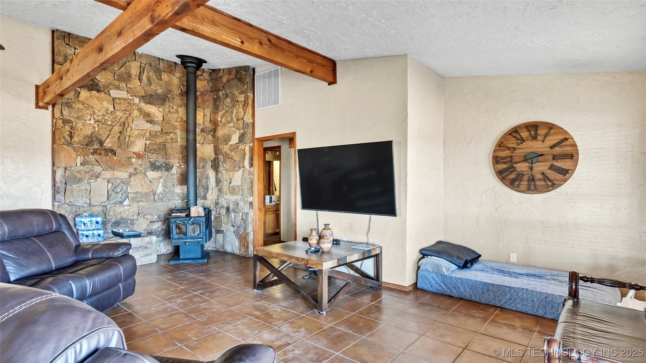 30876 Highway 74 Property Photo 3