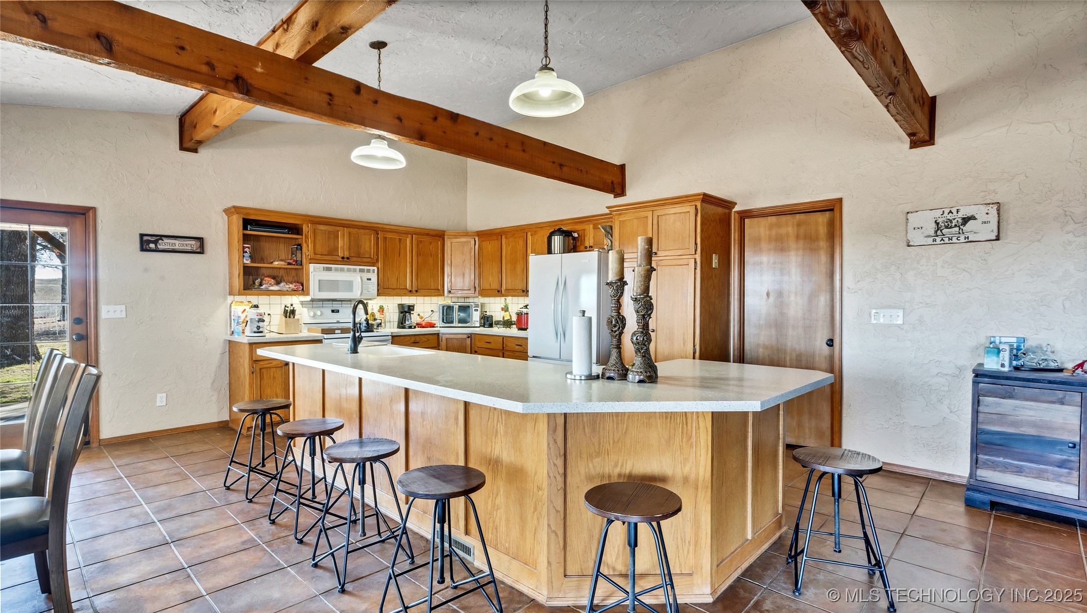 30876 Highway 74 Property Photo 4