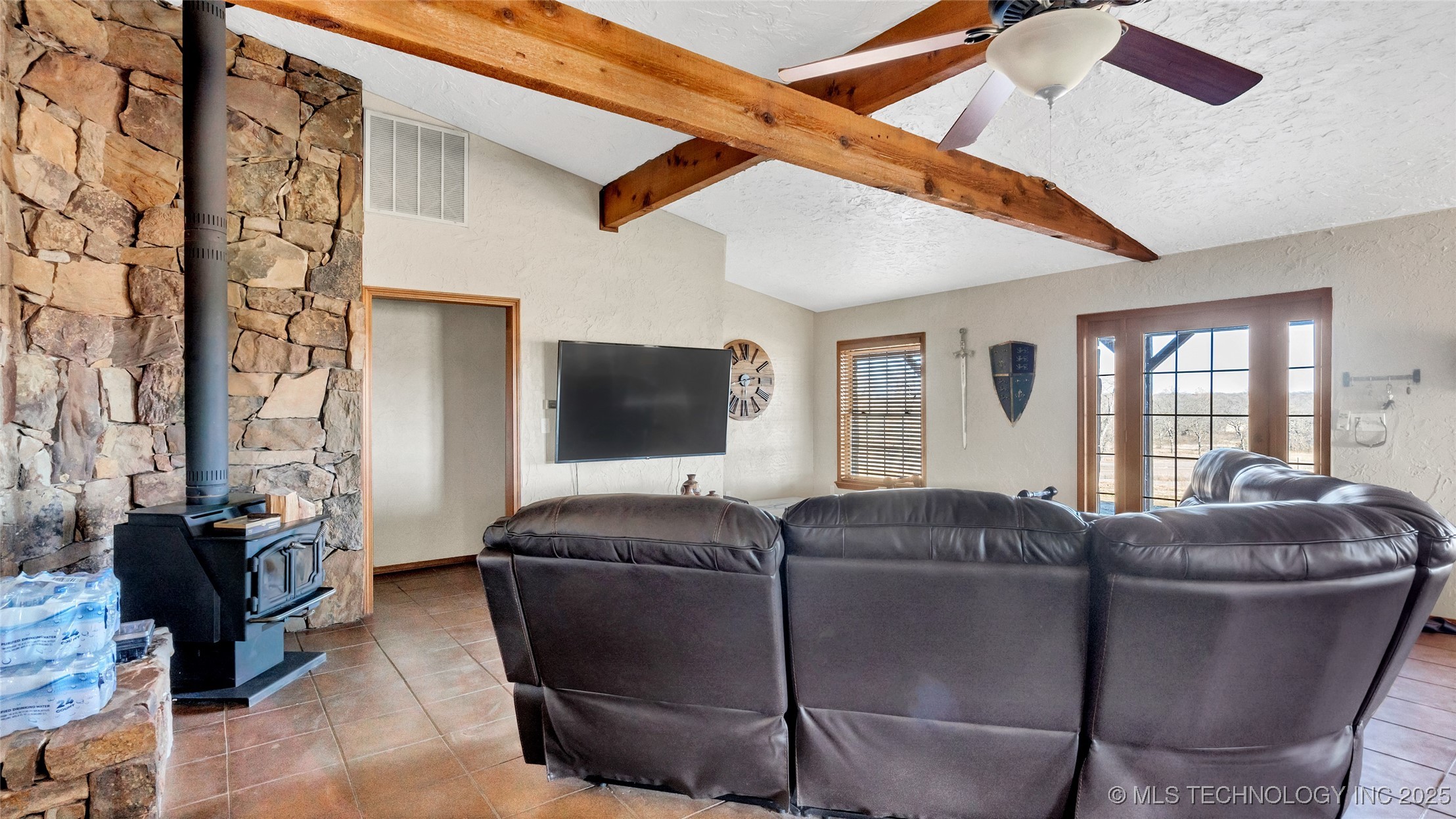 30876 Highway 74 Property Photo 10