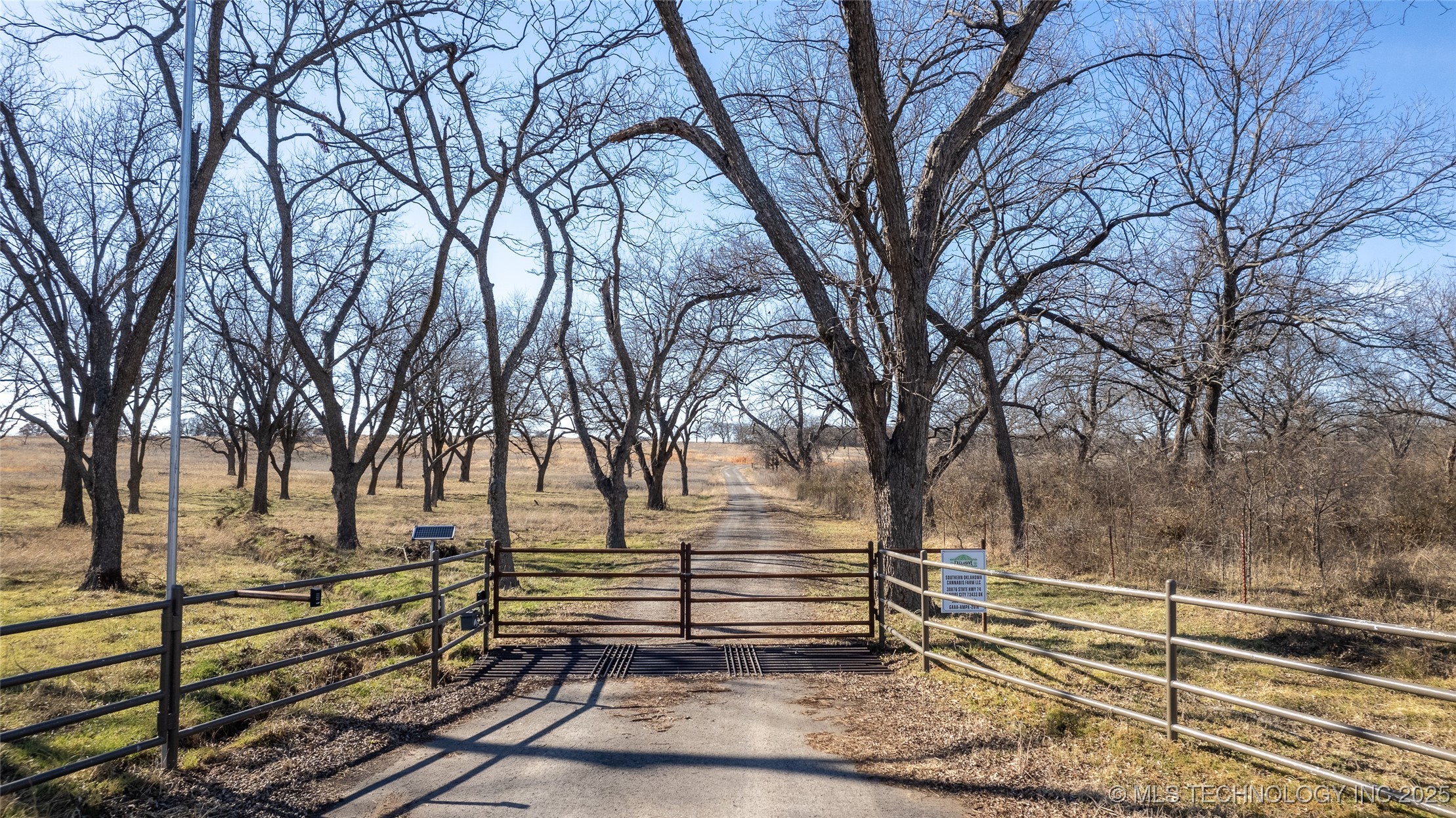 30876 Highway 74 Property Photo 38