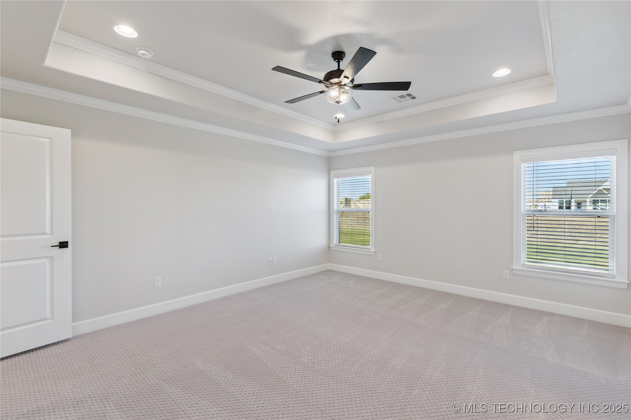 17527 S 52nd East Avenue Property Photo 21