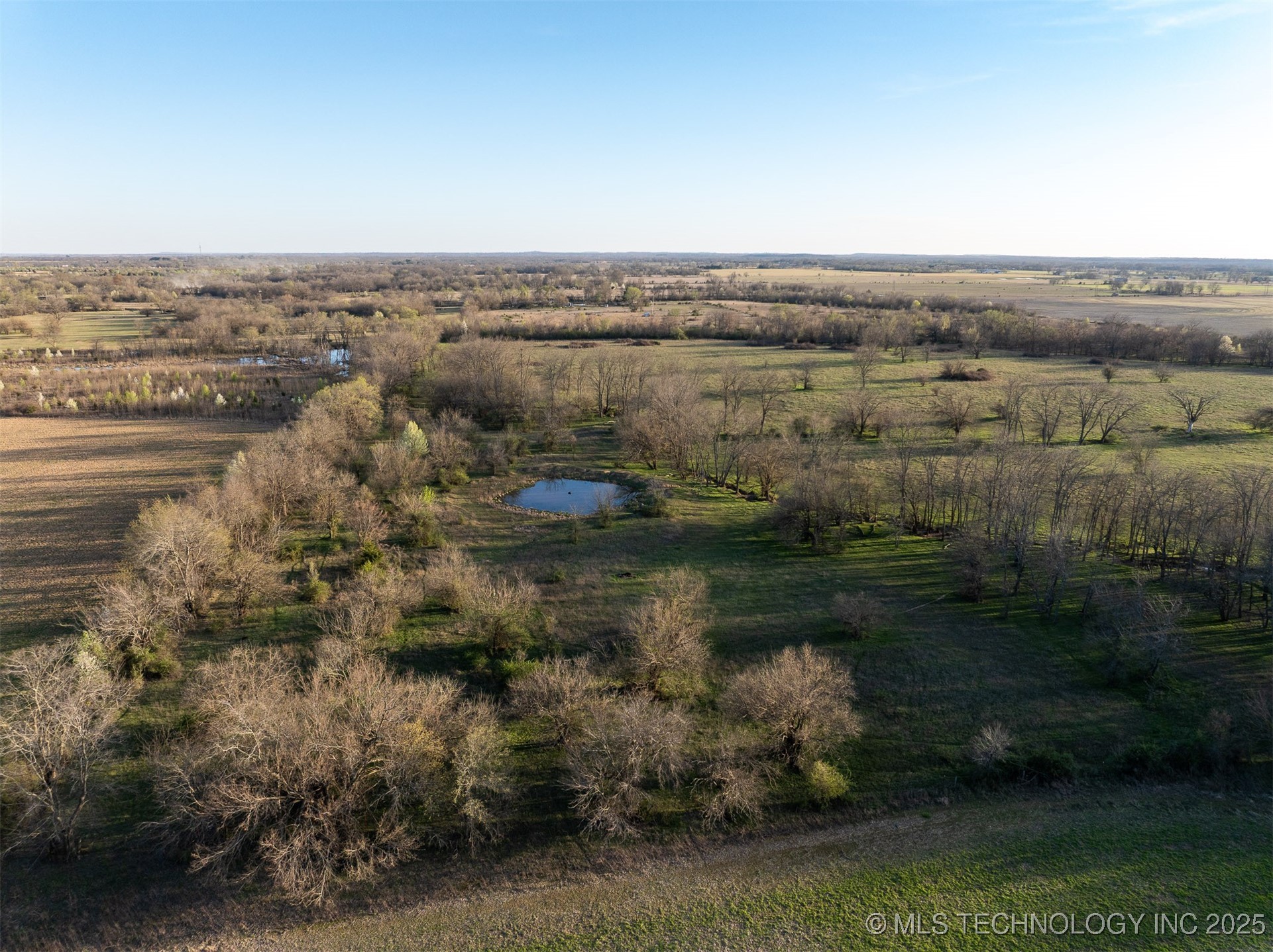 60 E 740 Road Property Photo 40