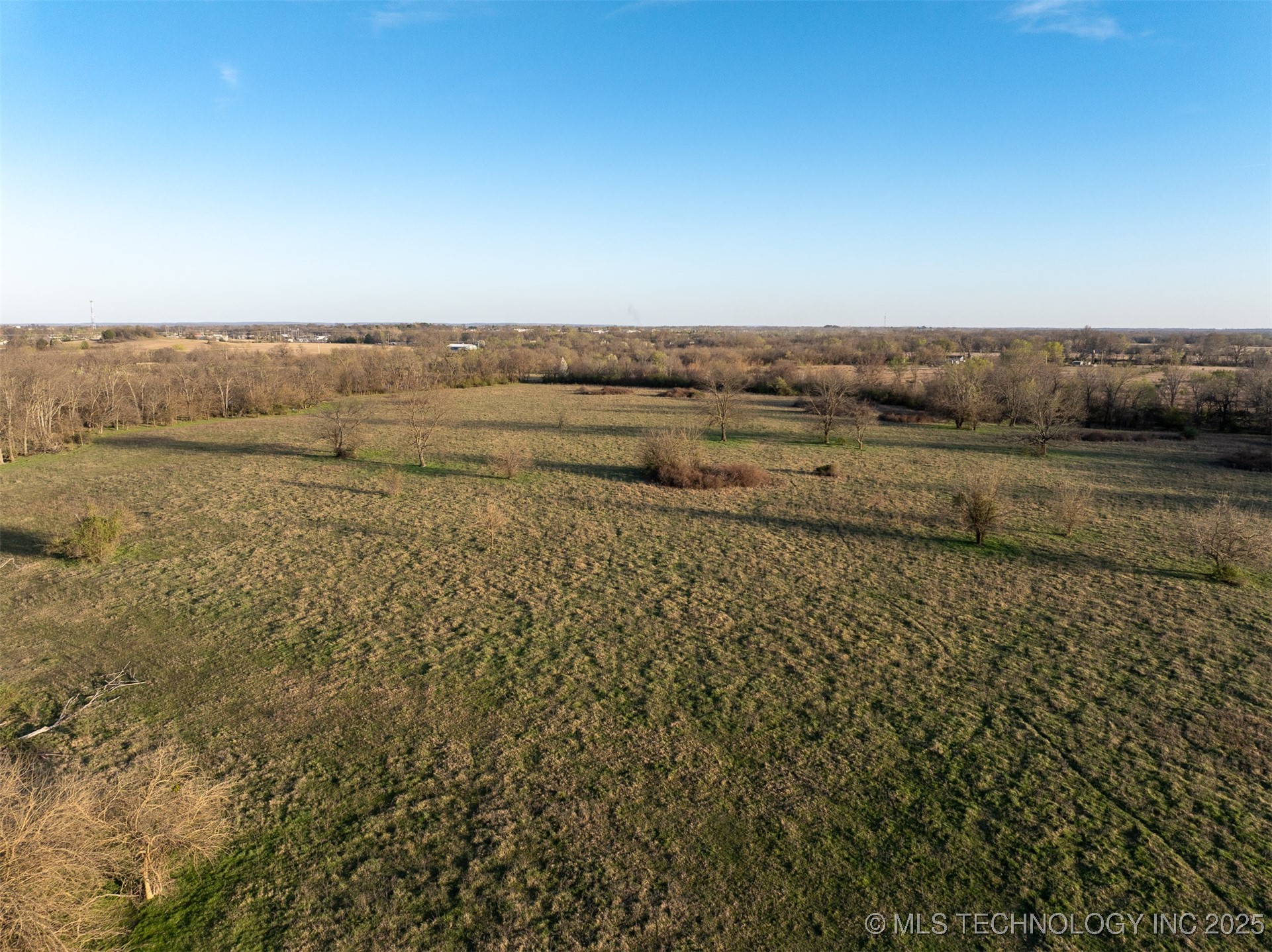 60 E 740 Road Property Photo 48