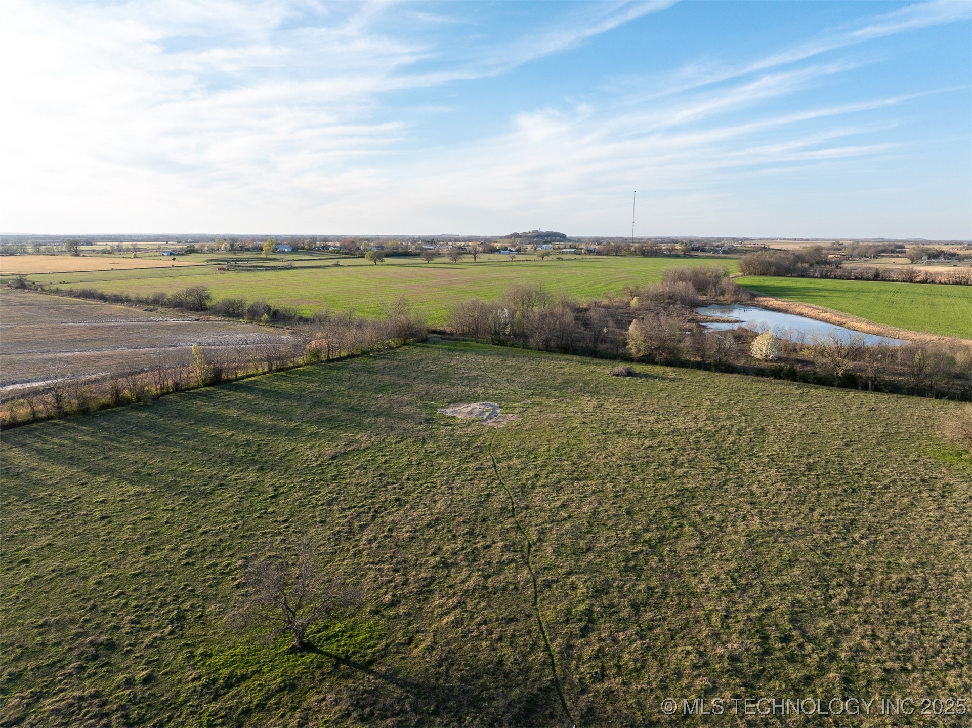 60 E 740 Road Property Photo 49