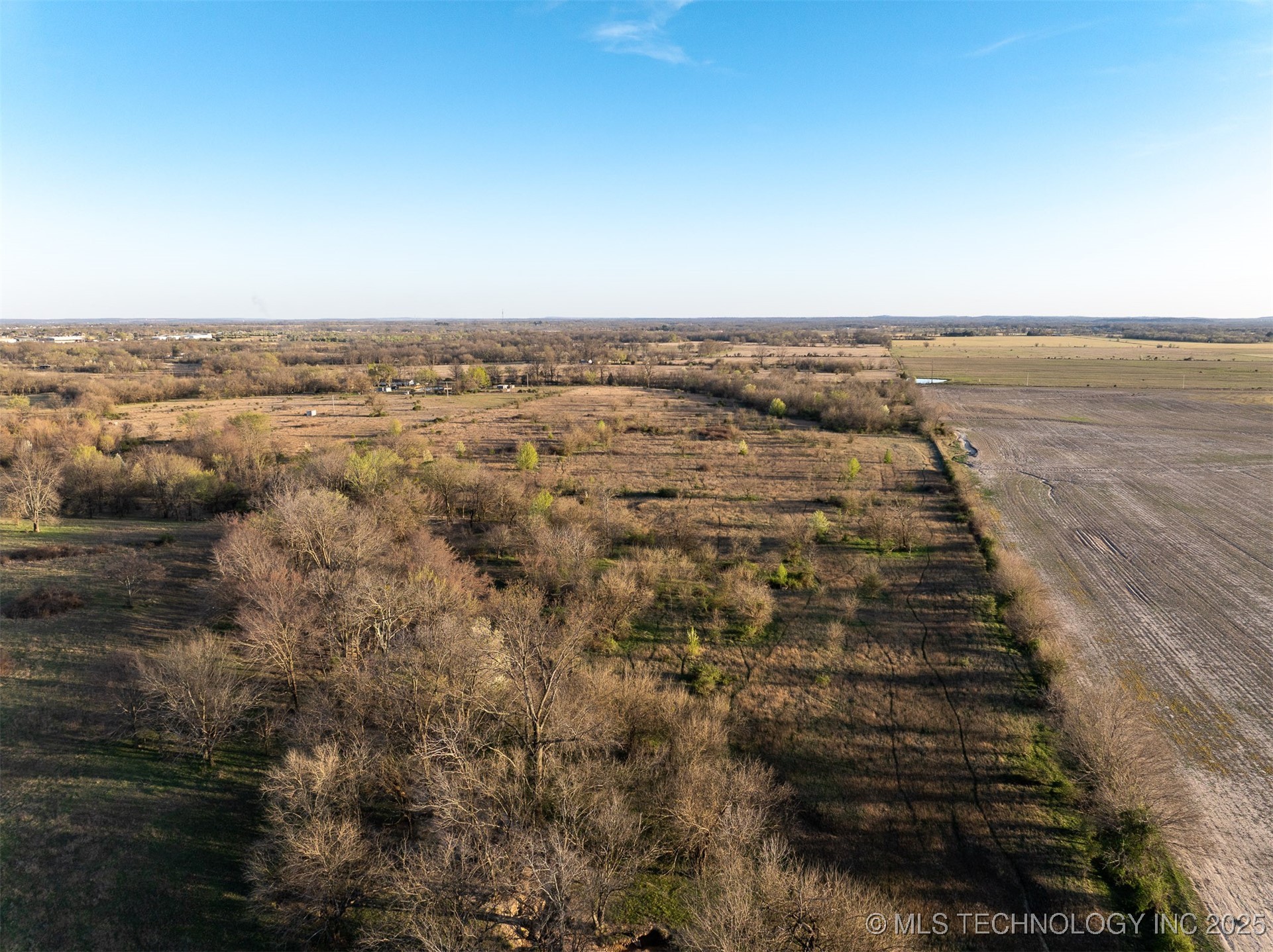 60 E 740 Road Property Photo 50