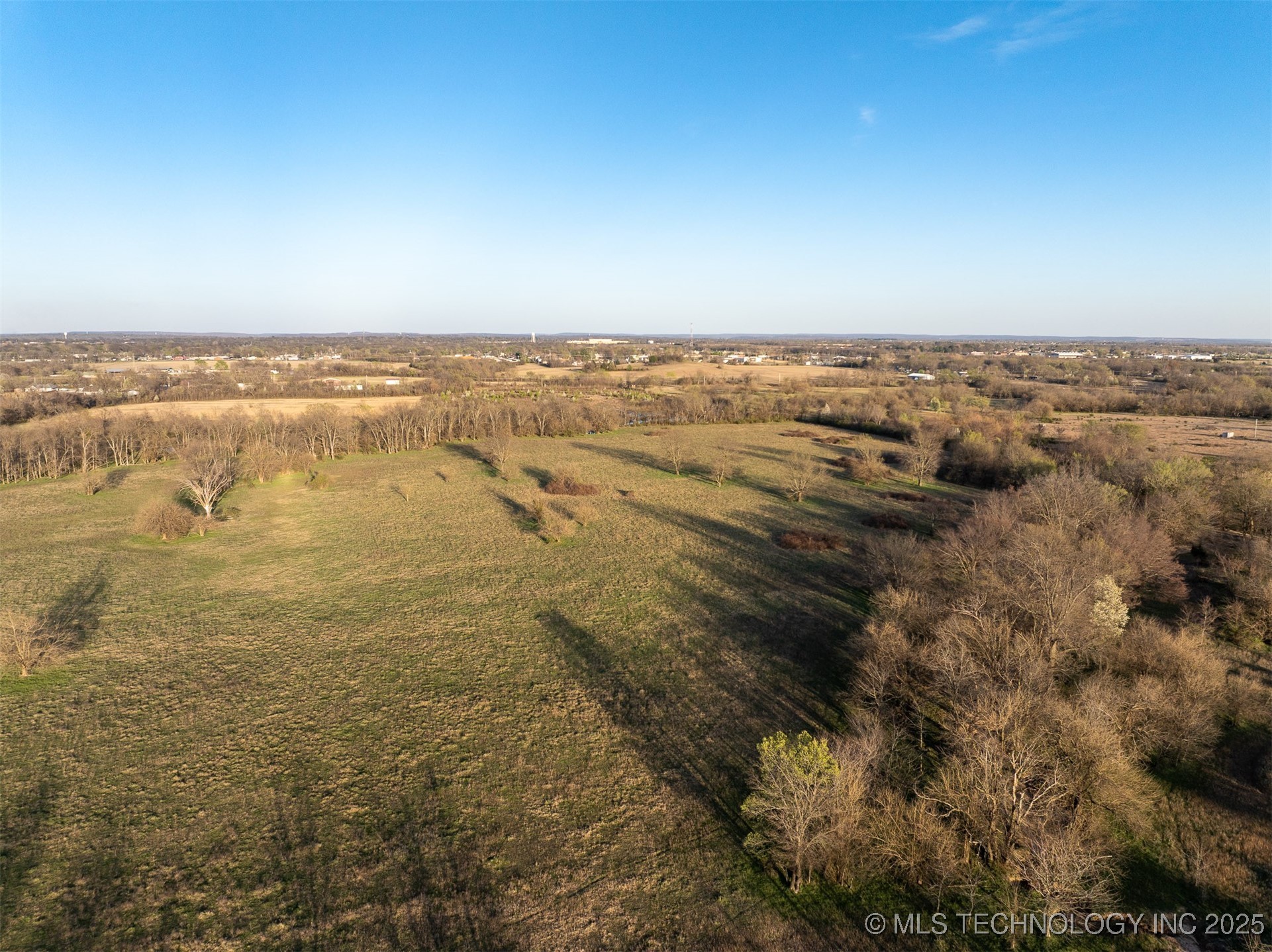 60 E 740 Road Property Photo 51