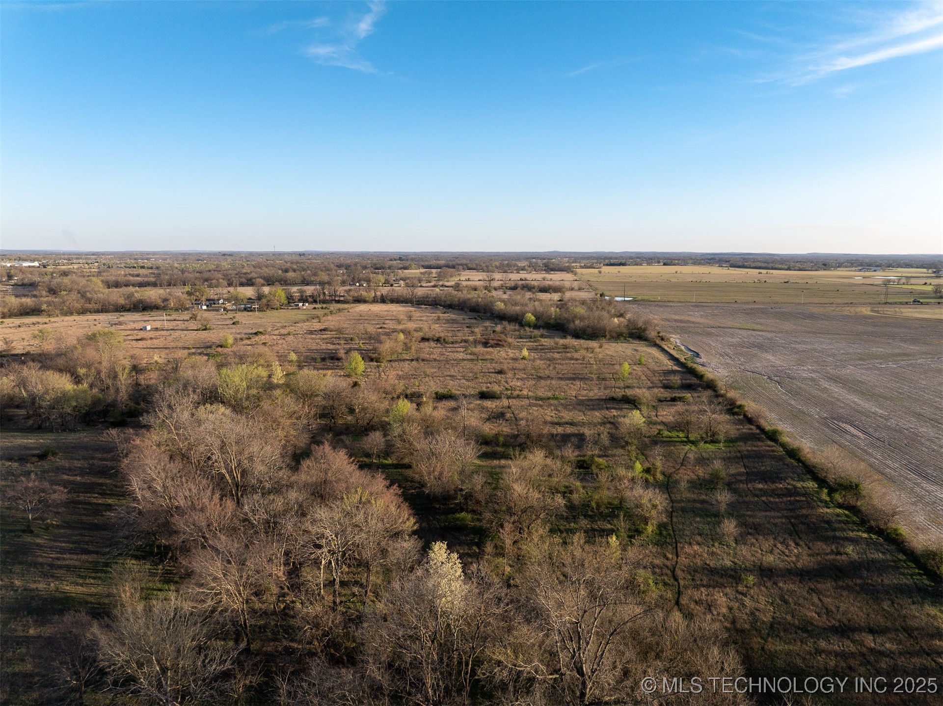 60 E 740 Road Property Photo 53