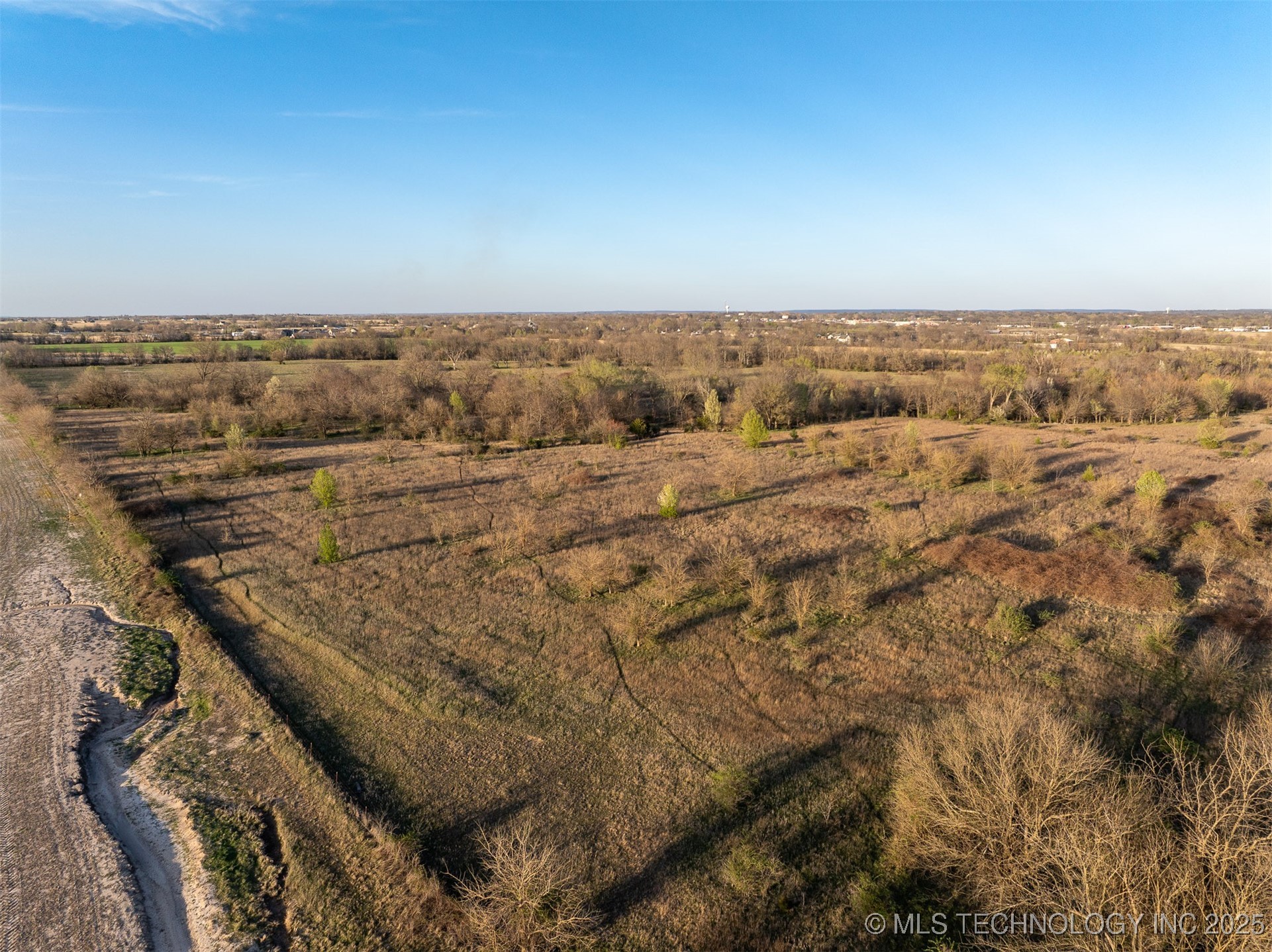 60 E 740 Road Property Photo 56