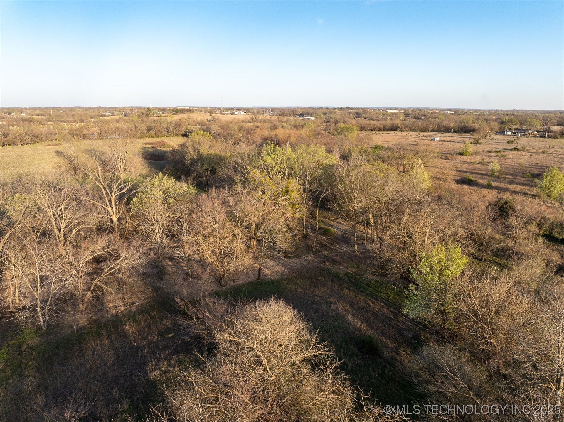 60 E 740 Road Property Photo 60