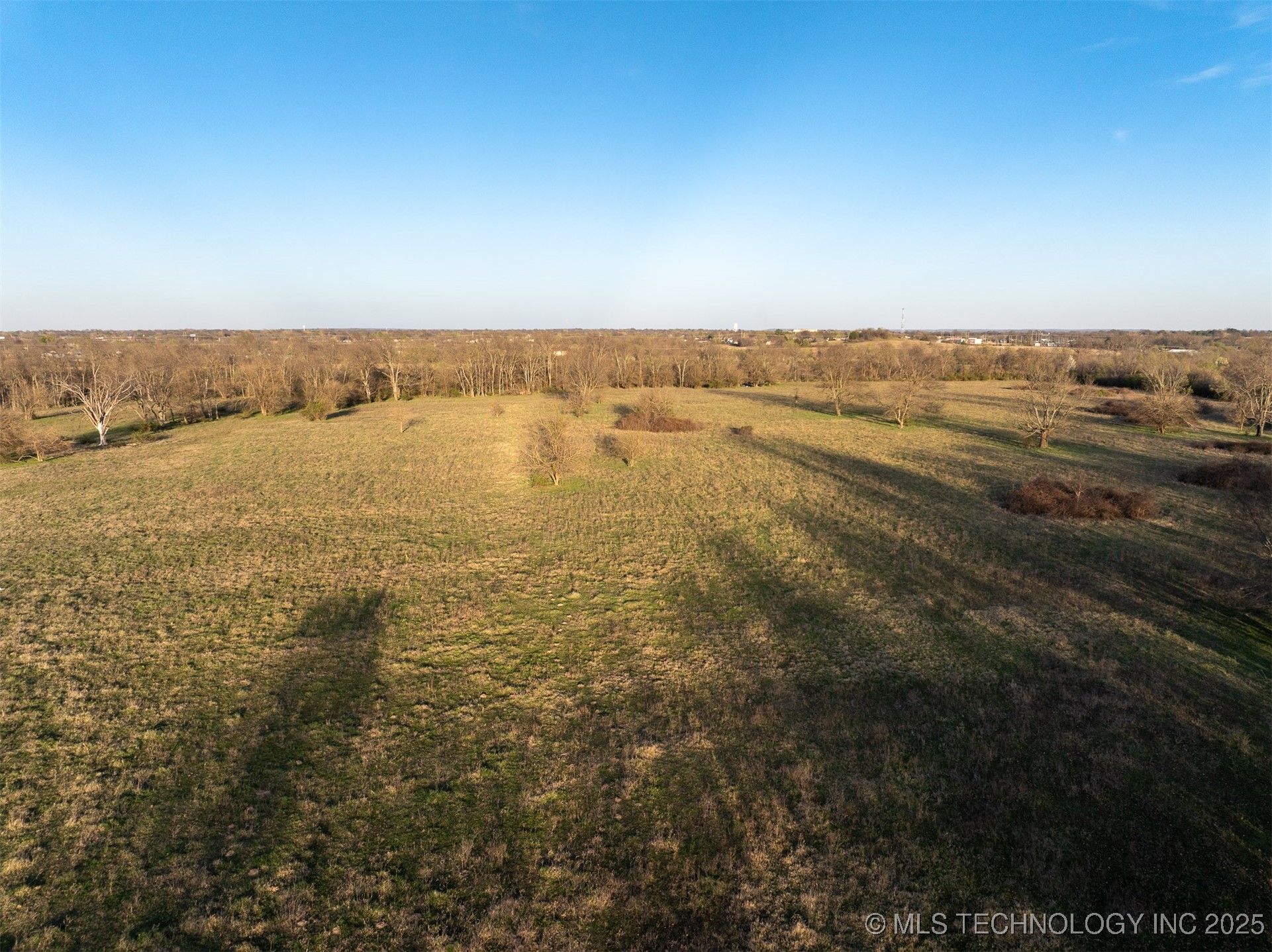 60 E 740 Road Property Photo 61