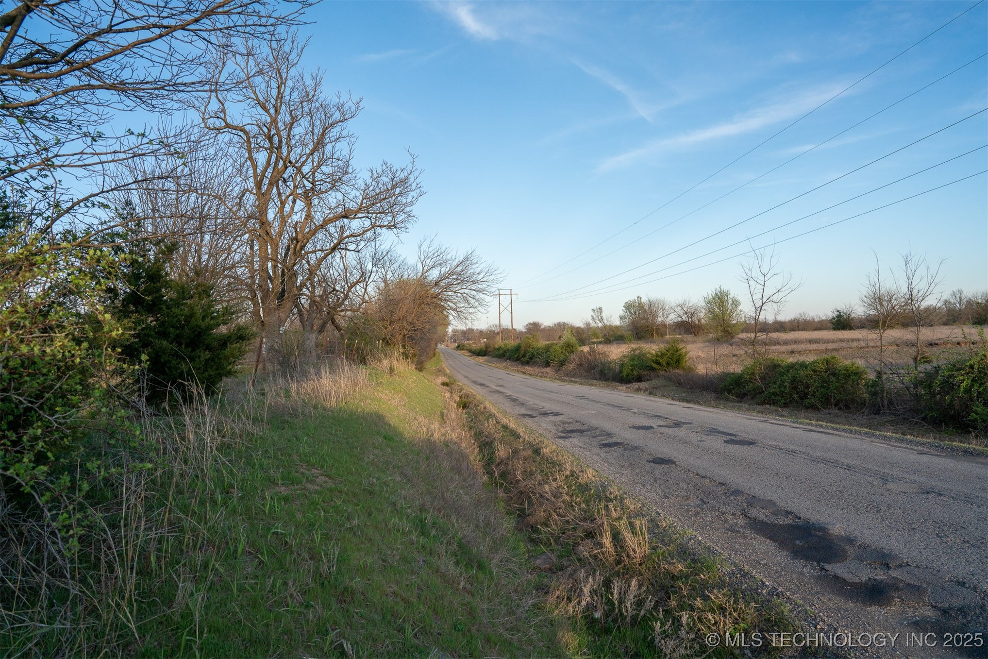 60 E 740 Road Property Photo 62