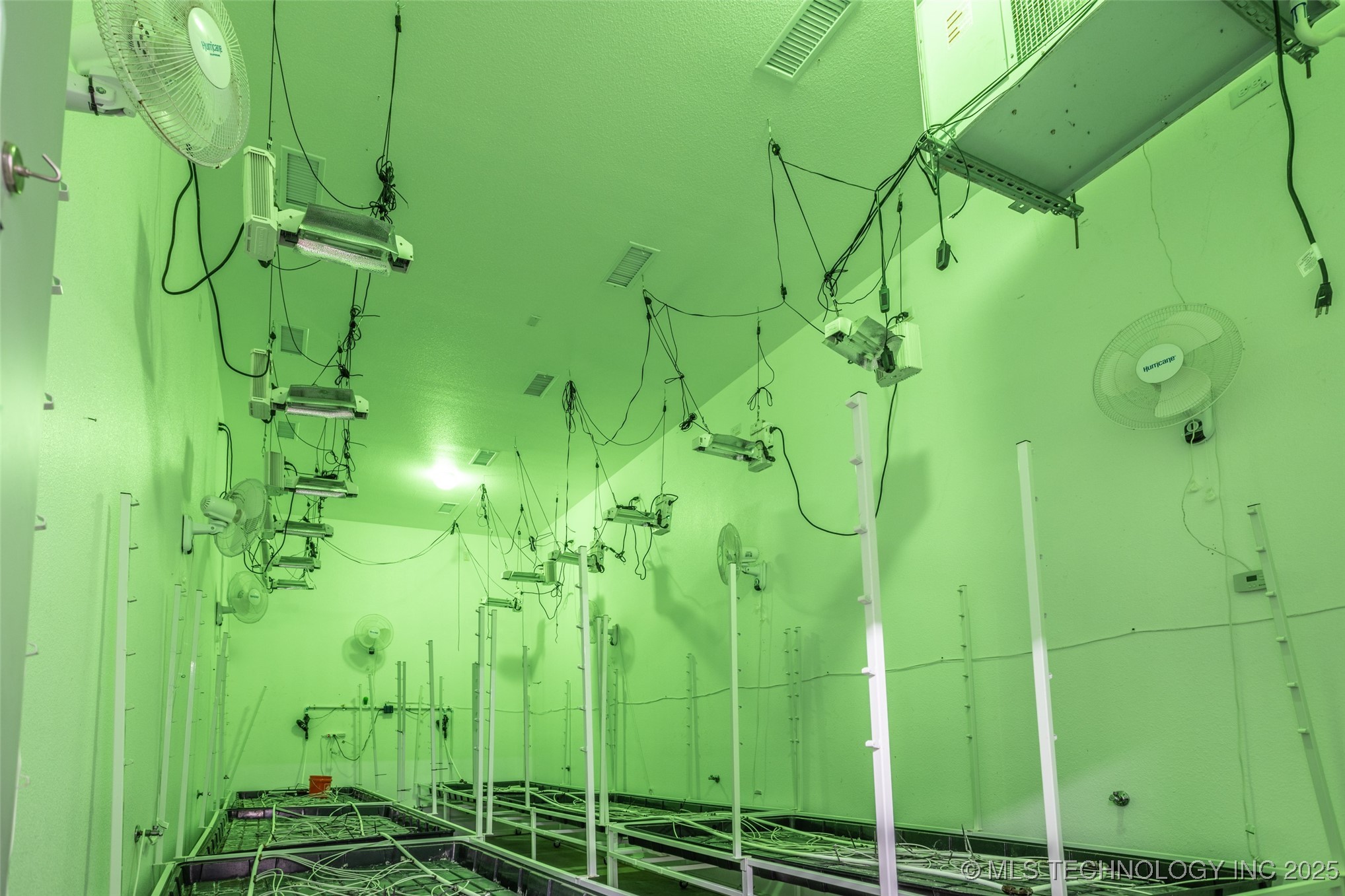 22127 Jimbo Property Photo 19