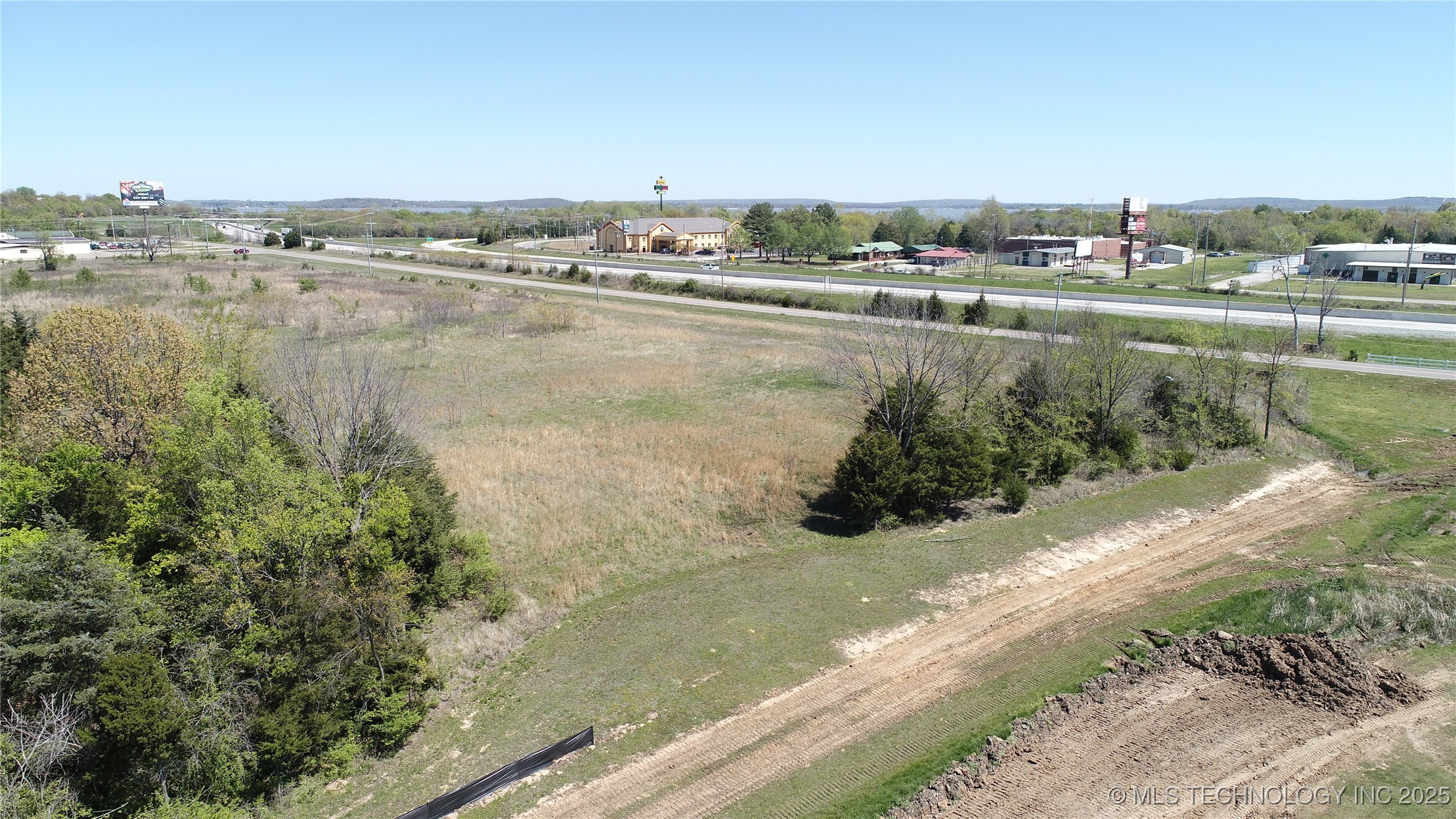 5 Eunice Burns Road Property Photo 6