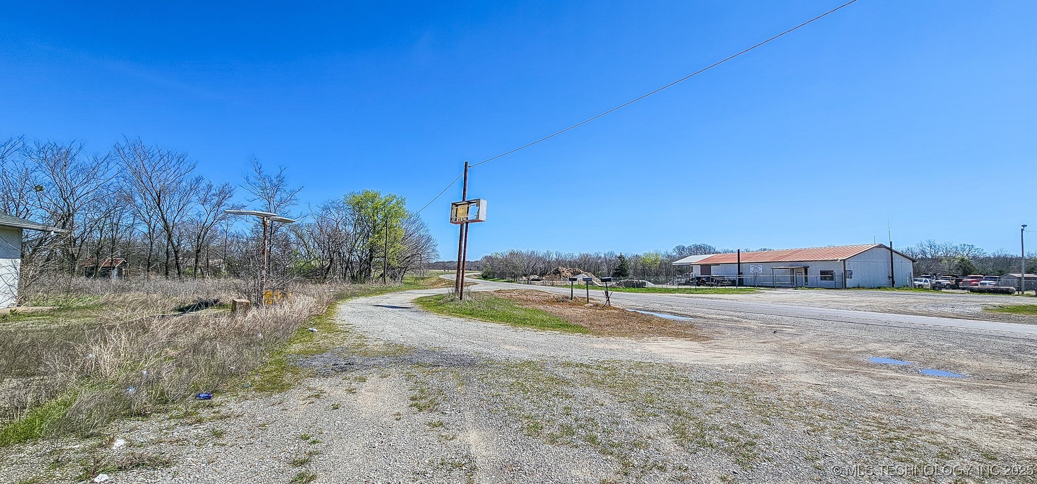 1 Hwy 9 W Property Photo 7